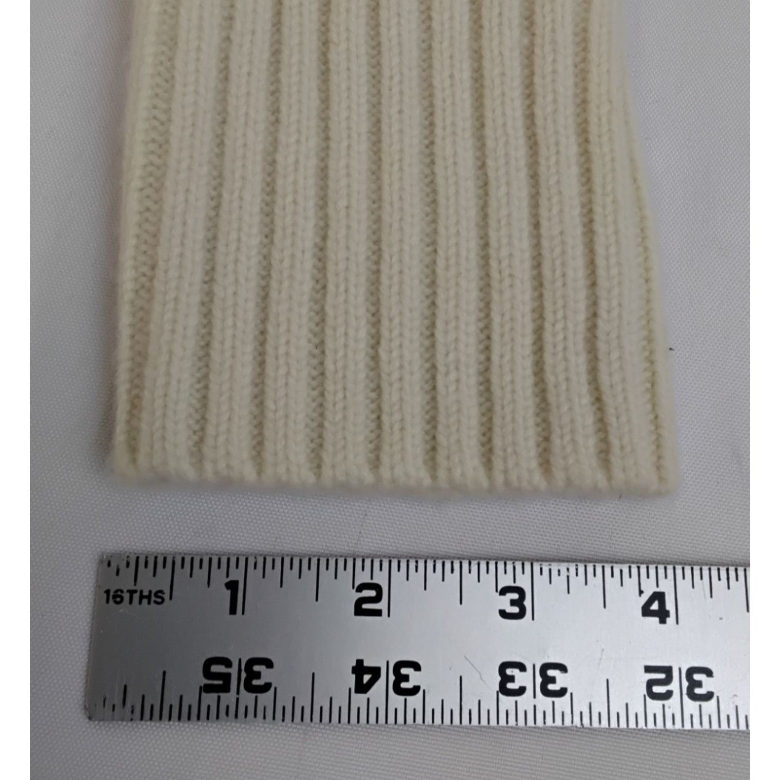Vineyard Vines Vineyard Vines Merino Sweater Women's M Off White Crop NWT Size M / US 6-8 / IT 42-44 - 13 Thumbnail