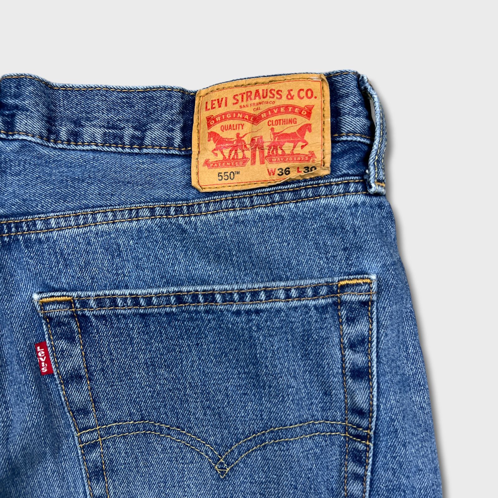 Levi's × Vintage Levi's 550 Jeans 36x29 Relaxed Light Wash Baggy Denim Pants Size US 36 / EU 52 - 6 Thumbnail