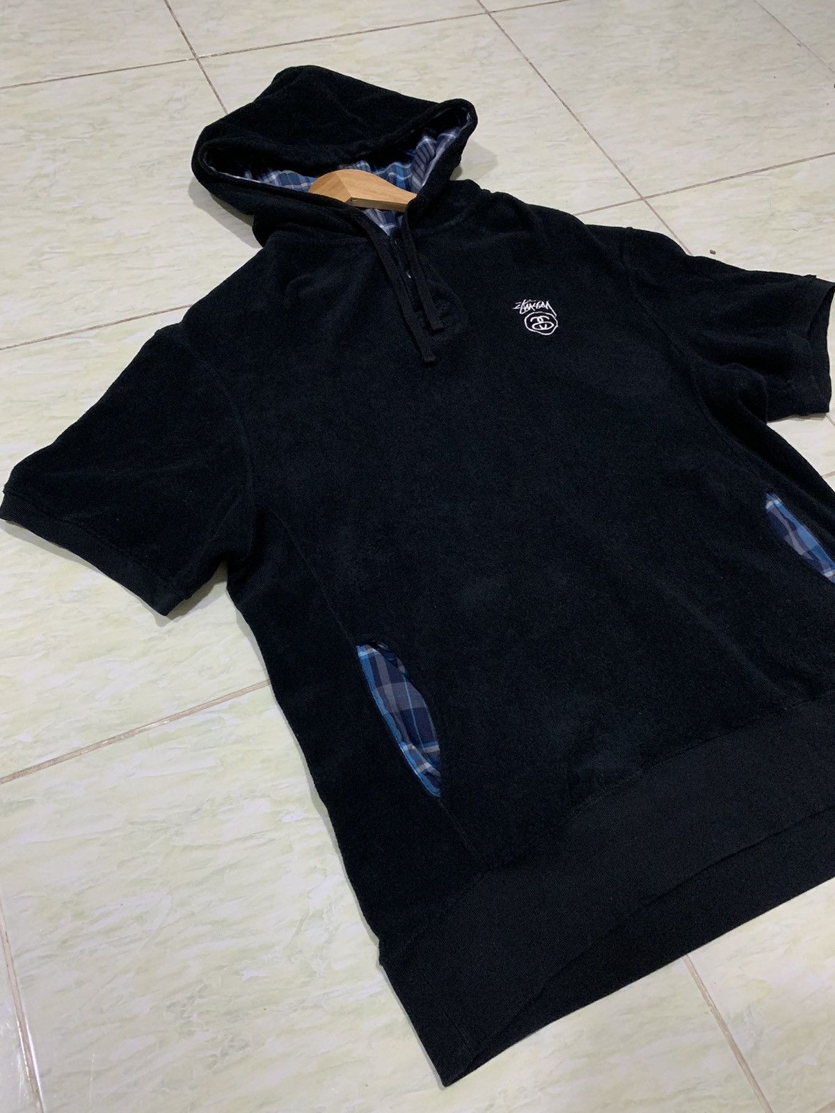Japanese Brand STUSSY SHORT SLEEVES HOODIE Size US L / EU 52-54 / 3 - 3 Thumbnail