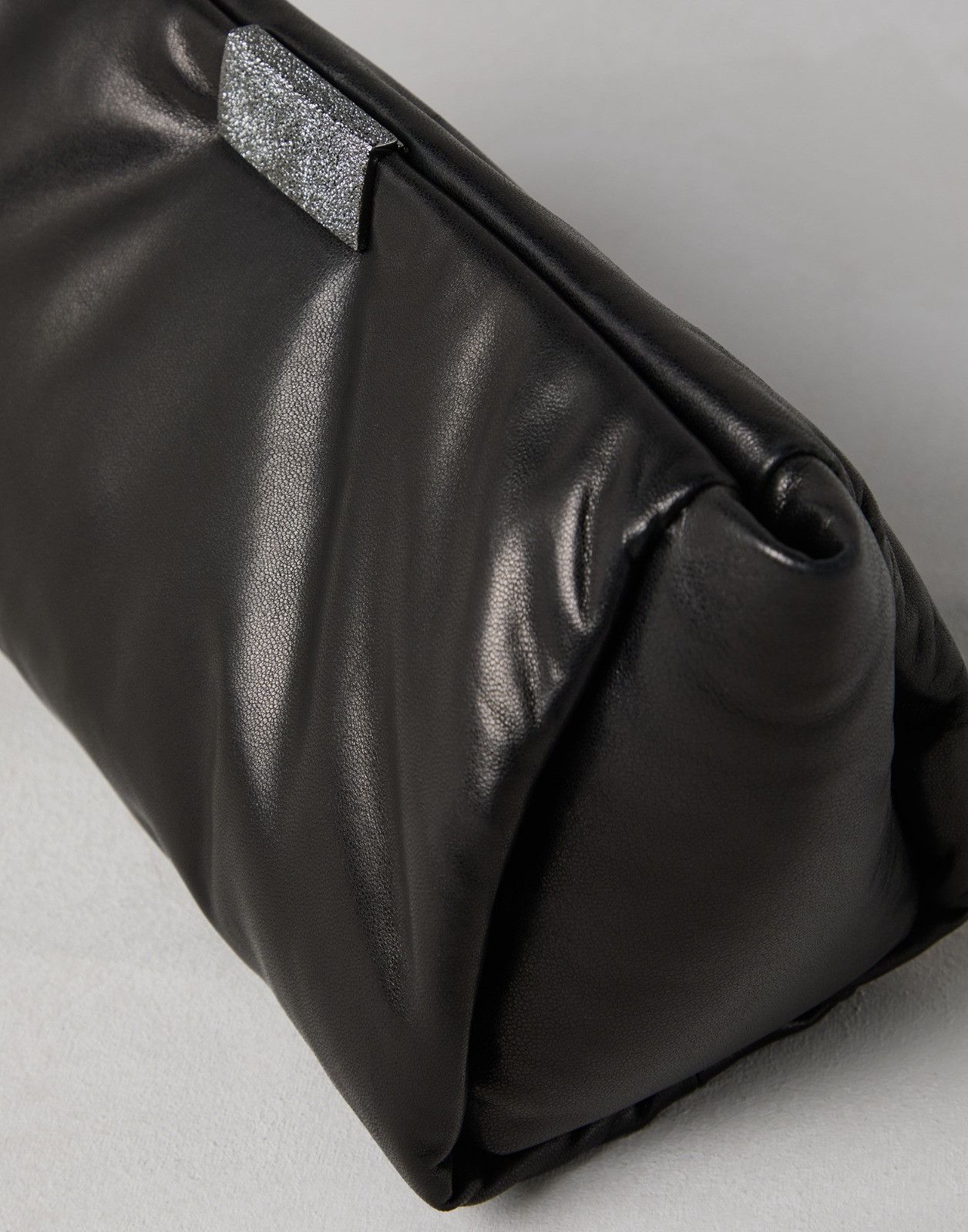 Brunello Cucinelli o1la1rc1a1025 Size: OS / Handbag in Black Size ONE SIZE - 4 Thumbnail