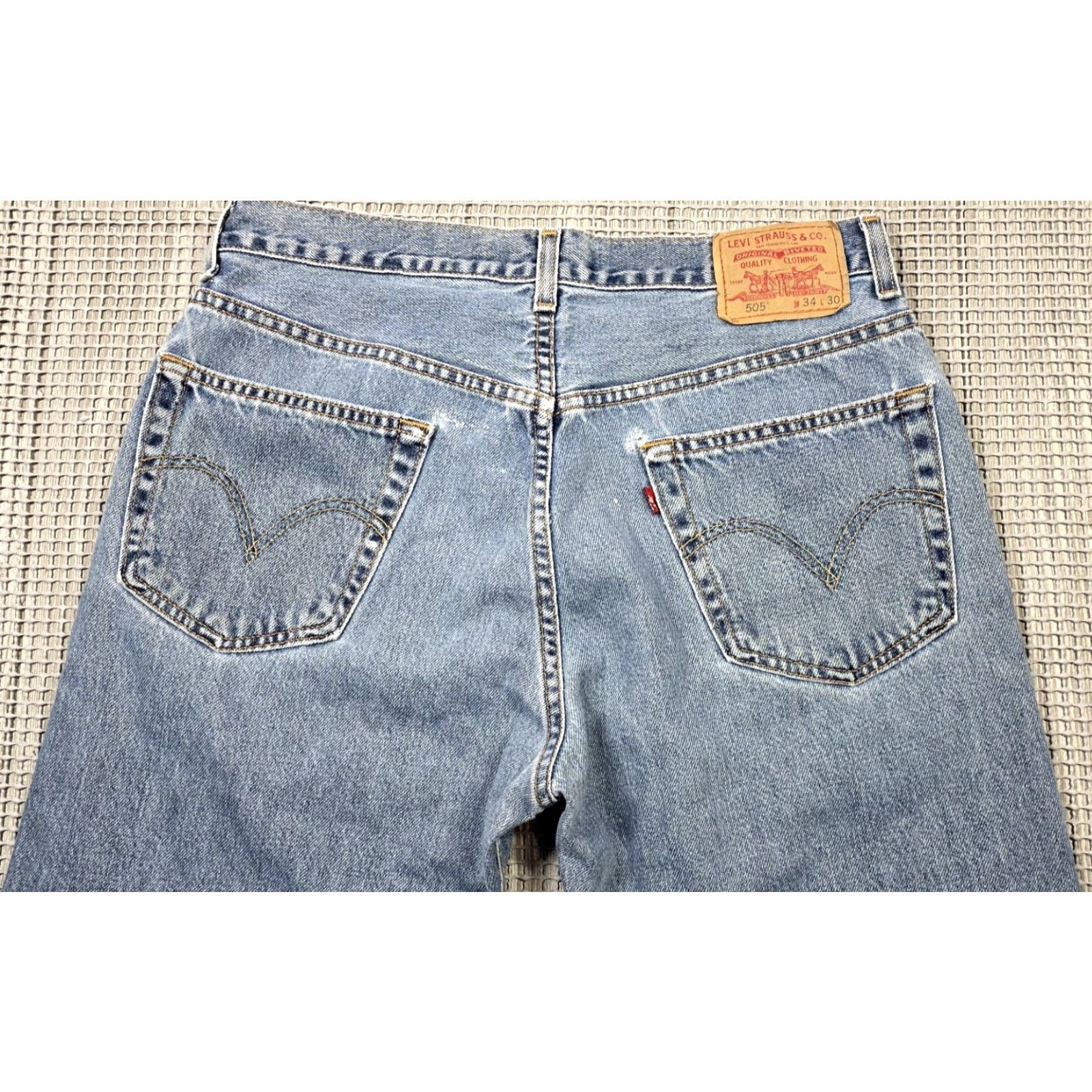 Levi's VINTAGE Levi's 505 Jeans Mens 34x30 Distressed Wash Blue Regular Straight 90s Batwing USA Denim Model Levi's 505 5-Pocket Regular Fit Jeans Size US 34 / EU 50 - 5 Thumbnail