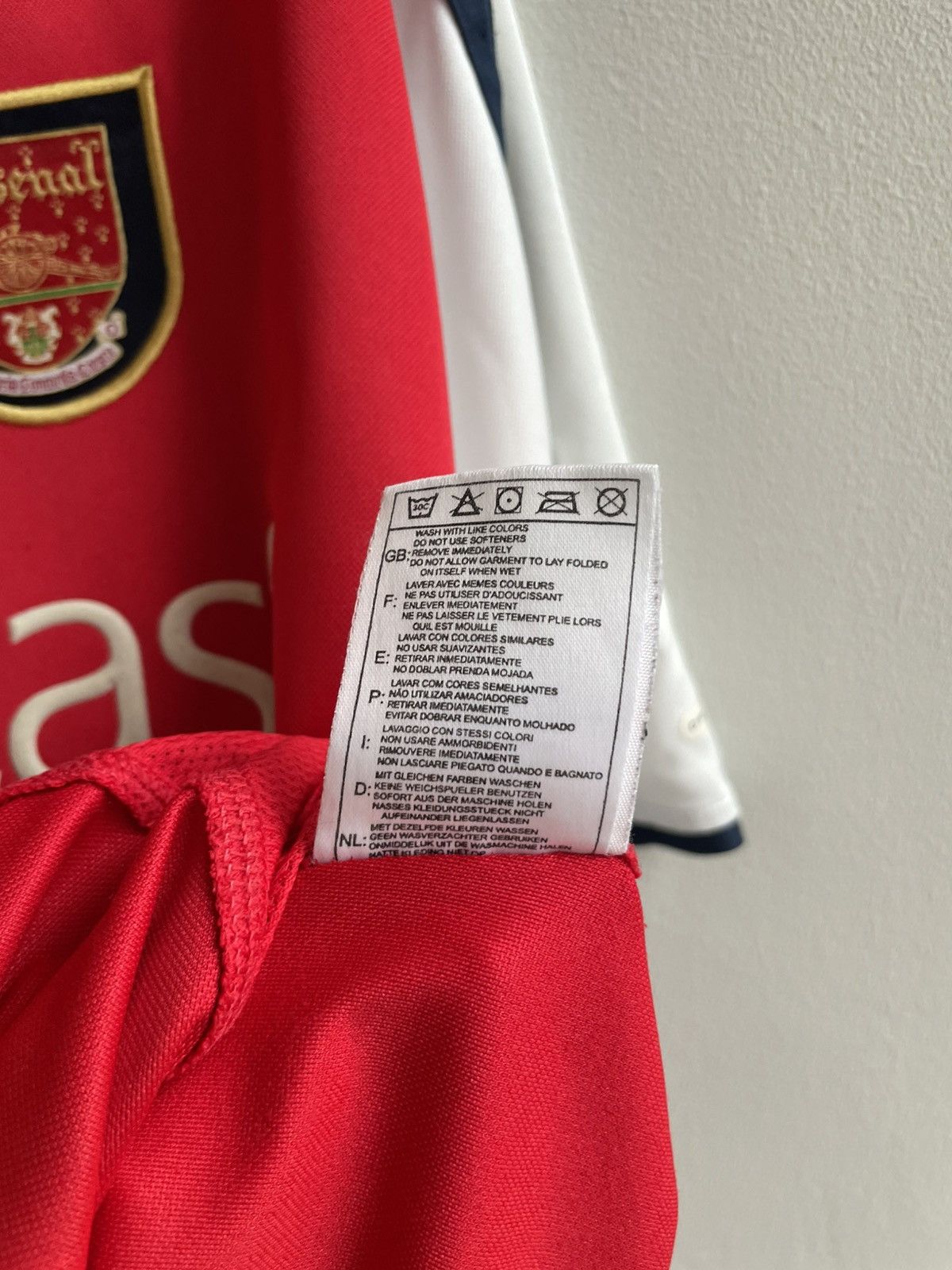 Nike Arsenal FC 2000 2001 Home Football Shirt Soccer Jersey Nike Size US S / EU 44-46 / 1 - 13 Thumbnail