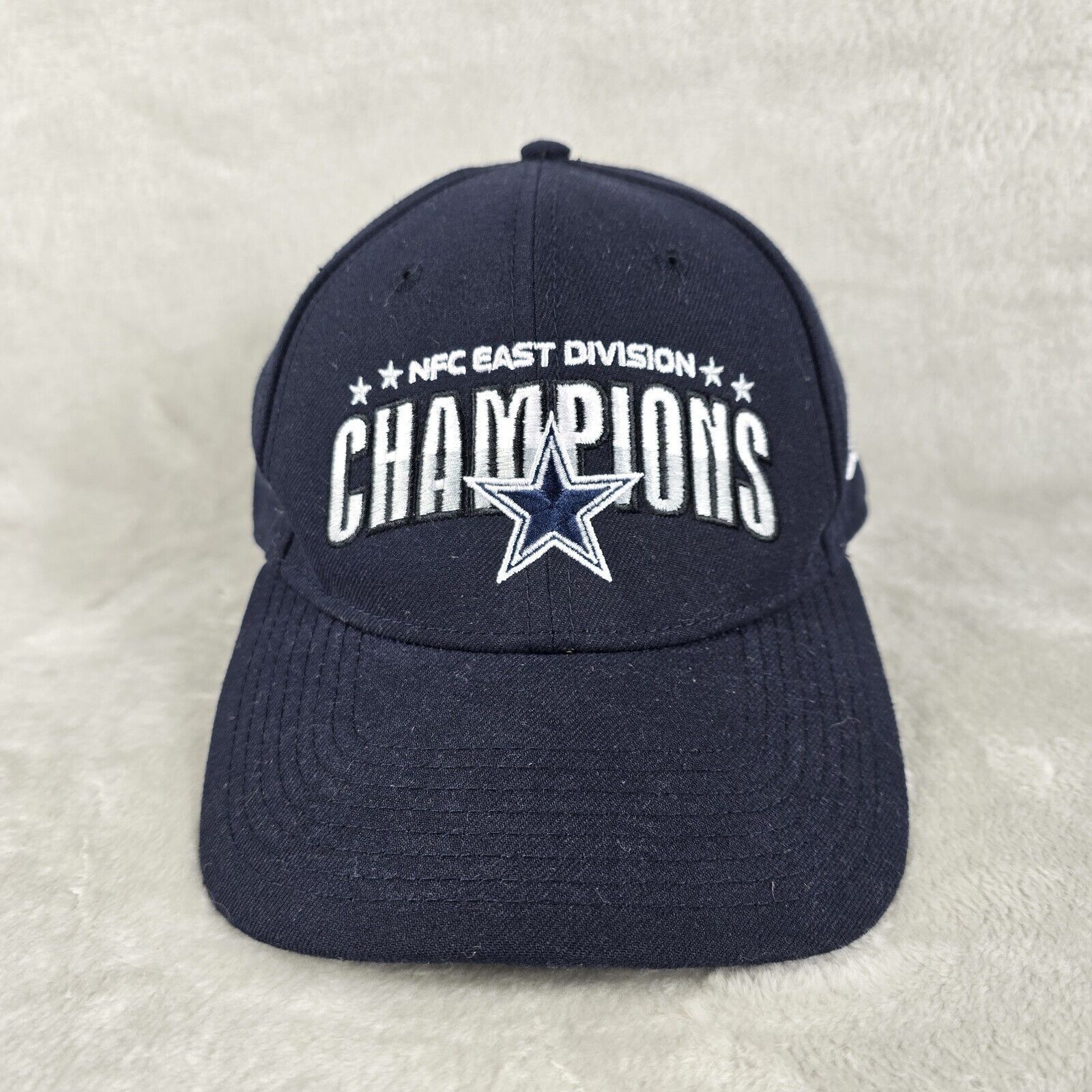 New Era New Era Dallas Cowboys NFC East Division Champions hat Size ONE SIZE - 2 Thumbnail