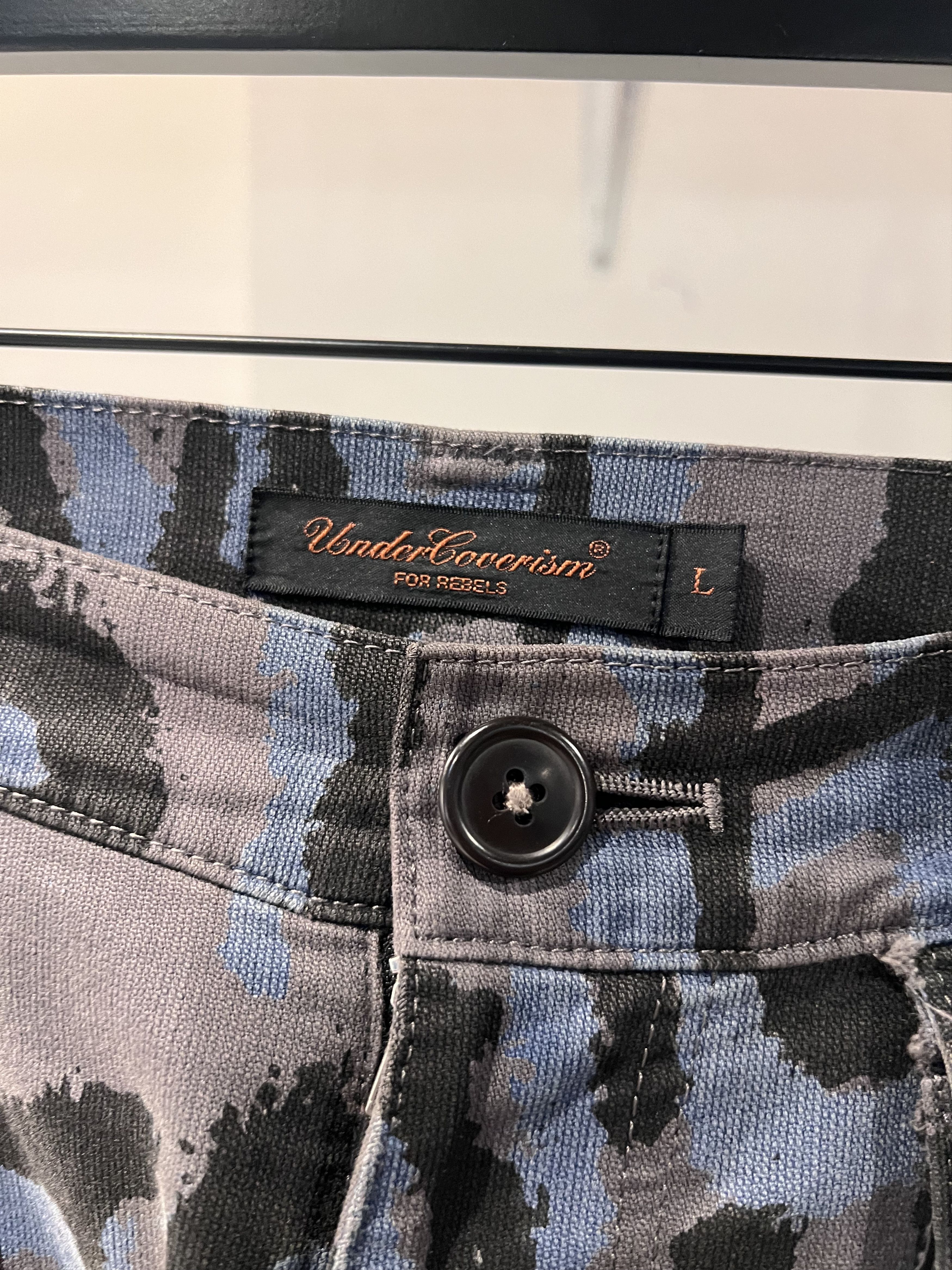 Undercover Undercover Paper Doll Hate Cargos Size US 33 - 3 Thumbnail