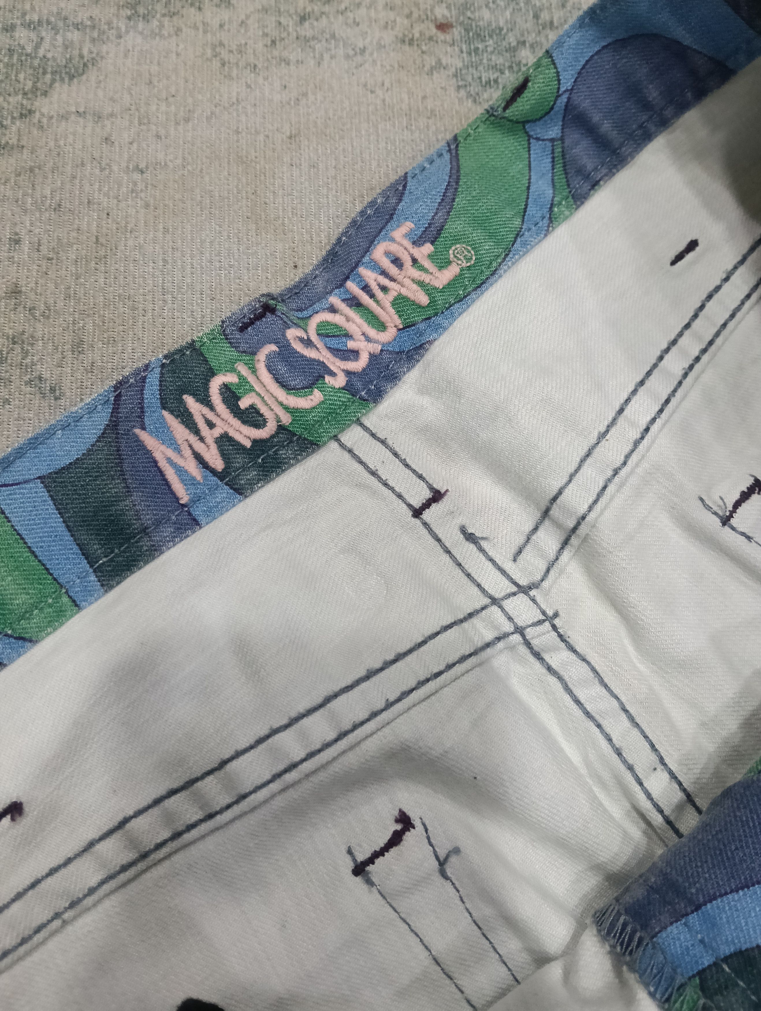 Japanese Brand Magic Square Japan Brand Size 30" / US 8 / IT 44 - 9 Thumbnail
