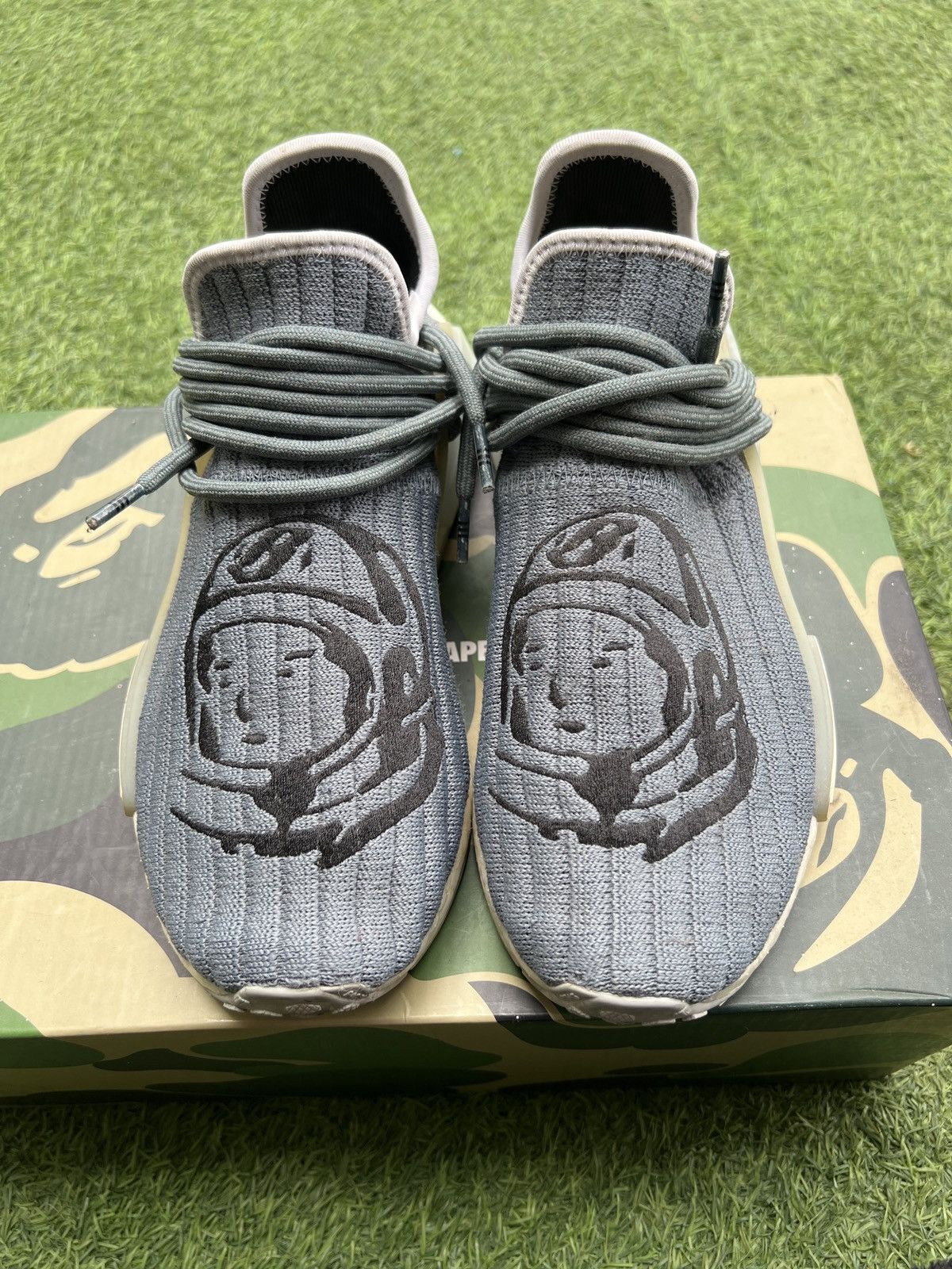Adidas Adidas x NMD Hu Pharrell x BBC Pilot Astronaut Blue - GW3955 Size US 7 / EU 40 - 4 Thumbnail