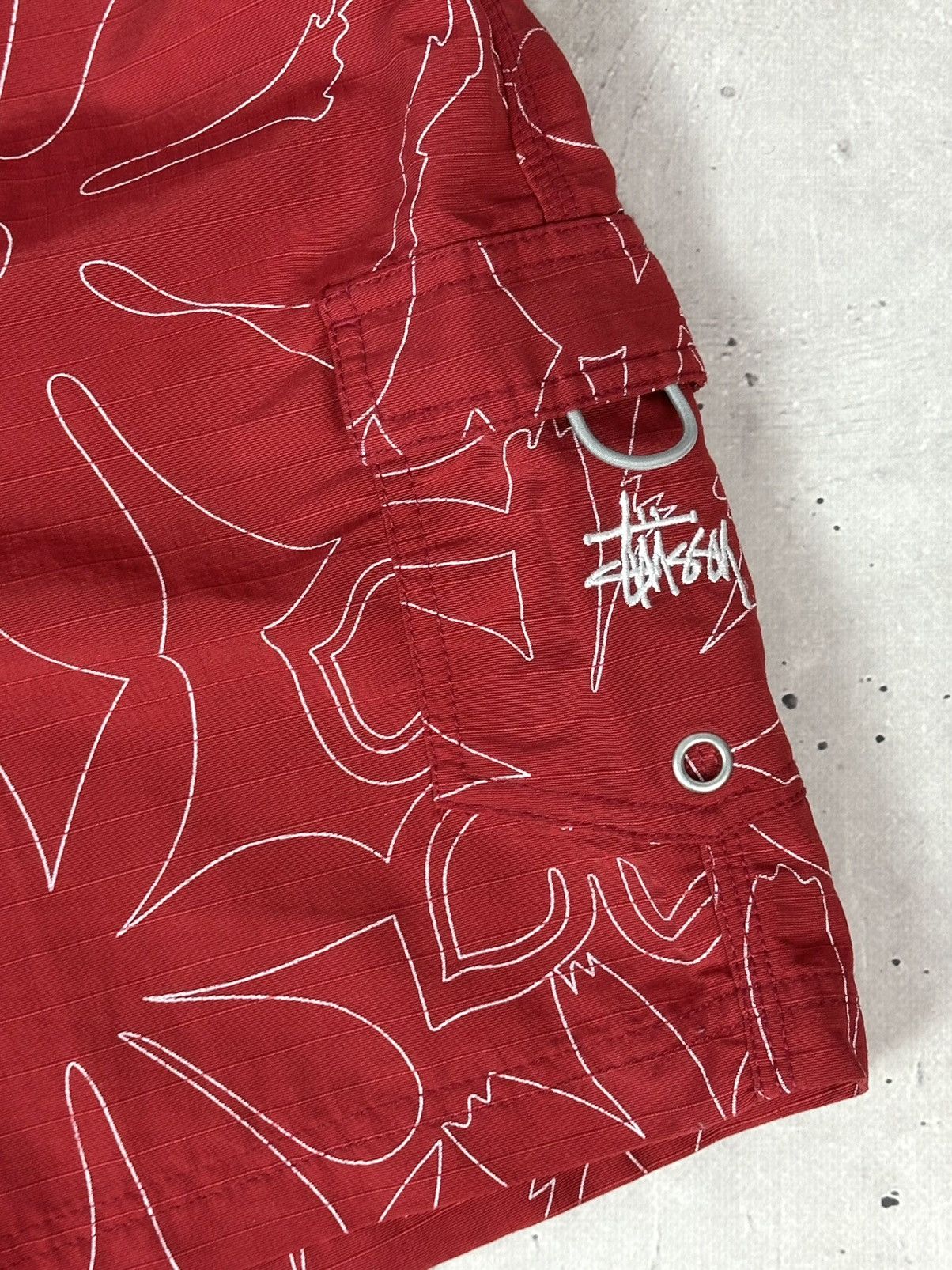 Stussy Vintage Stussy Red Nylon Floral Logo Pockets Shorts Size US 32 / EU 48 - 4 Thumbnail