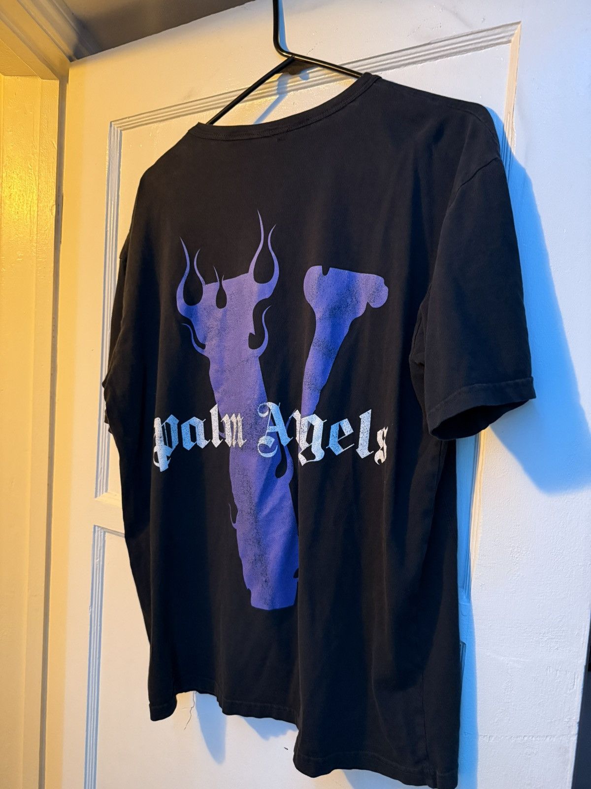 Palm Angels × Vlone WORN L VLONE PALM ANGELS TSHIRT Size US L / EU 52-54 / 3 - 5 Thumbnail