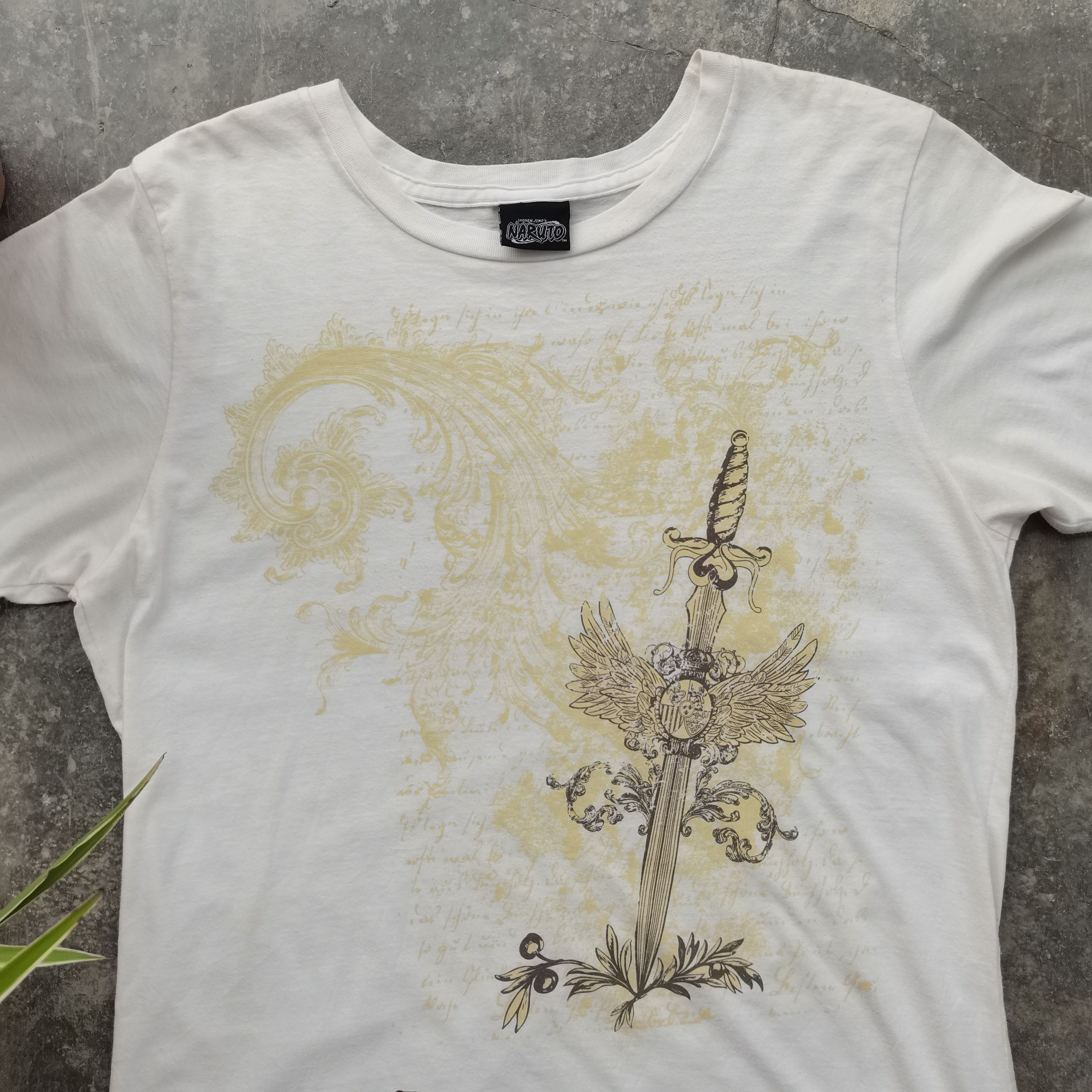 Anime Crazy Vintage Rare 2002 NARUTO Tshirt Size US L / EU 52-54 / 3 - 2 Thumbnail