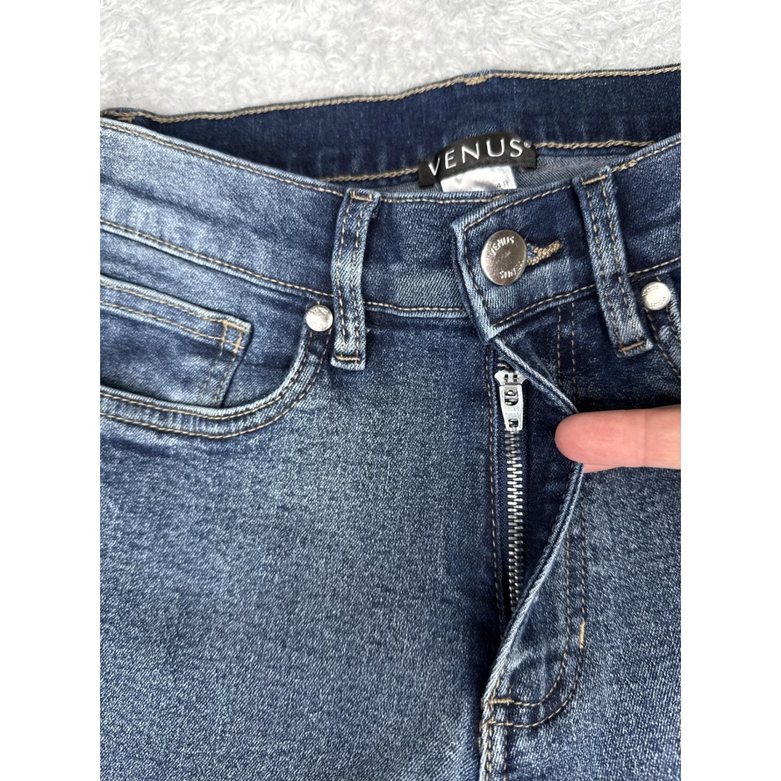 Venus Venus Jeans Womens 6 Medium Wash Skinny Stretch Mid Rise Denim Zip Fly 5 Pocket Size 28" / US 6 / IT 42 - 5 Thumbnail