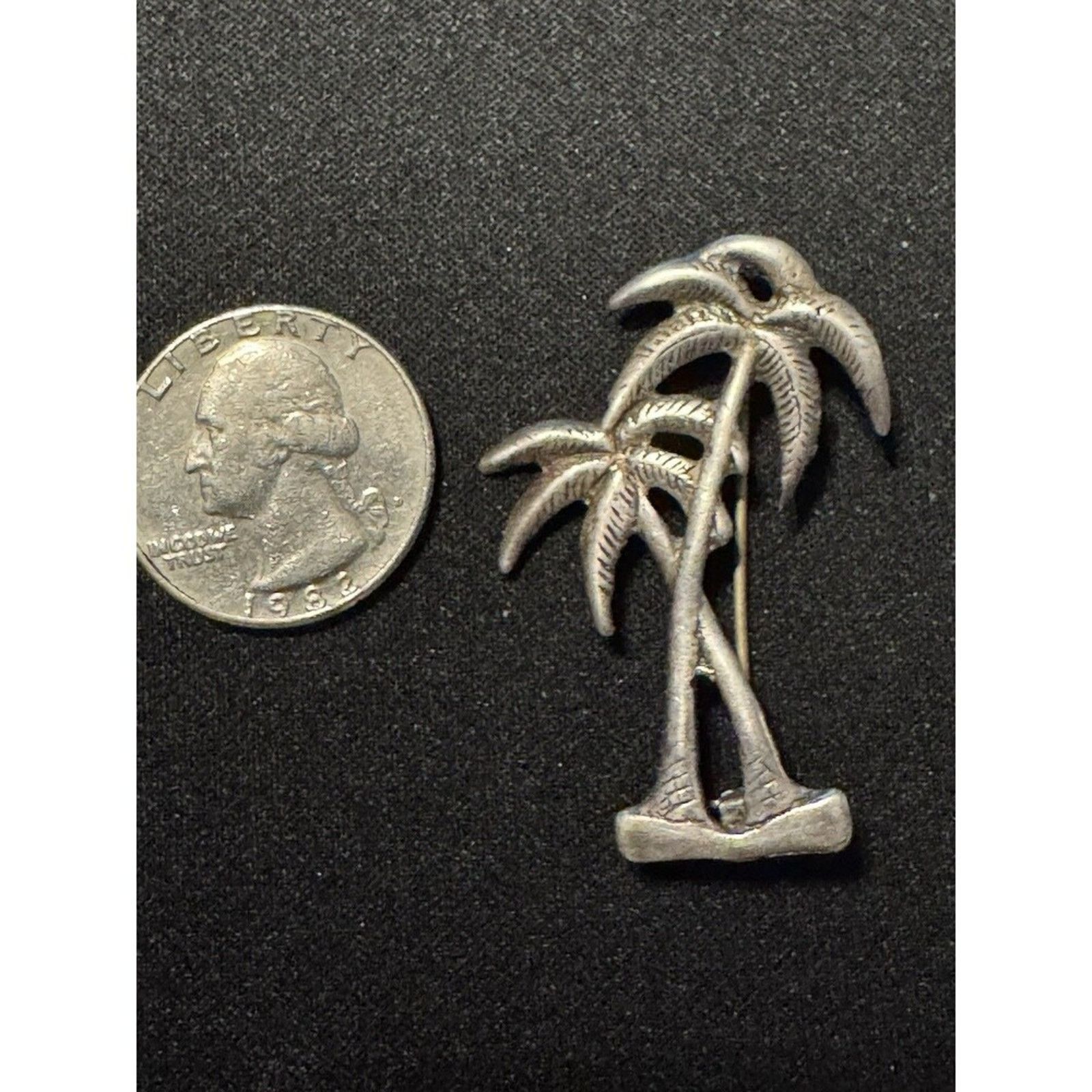 Other Sterling Silver Vingtage Palm Tree Brooch Size ONE SIZE - 3 Thumbnail