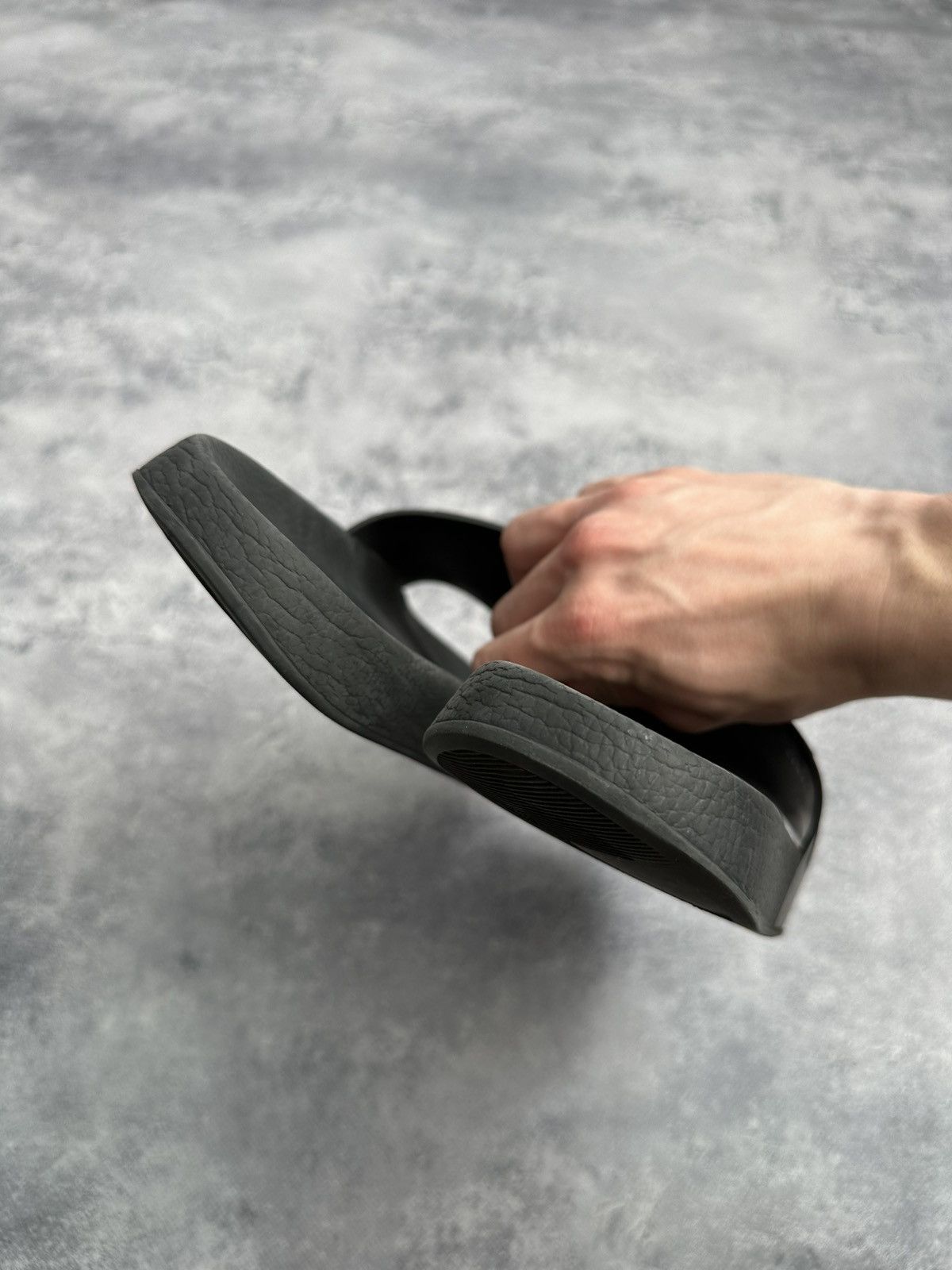 Valentino Valentino Garavani Black Camo Rubber Sliders Slip Ons Size US 10 / EU 43 - 16 Thumbnail