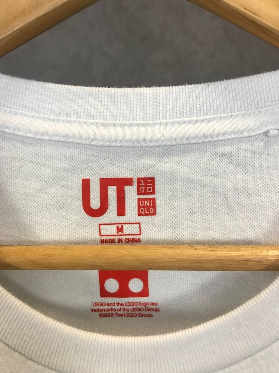 Uniqlo Lego x Uniqlo Japanese tee Size US M / EU 48-50 / 2 - 4 Thumbnail