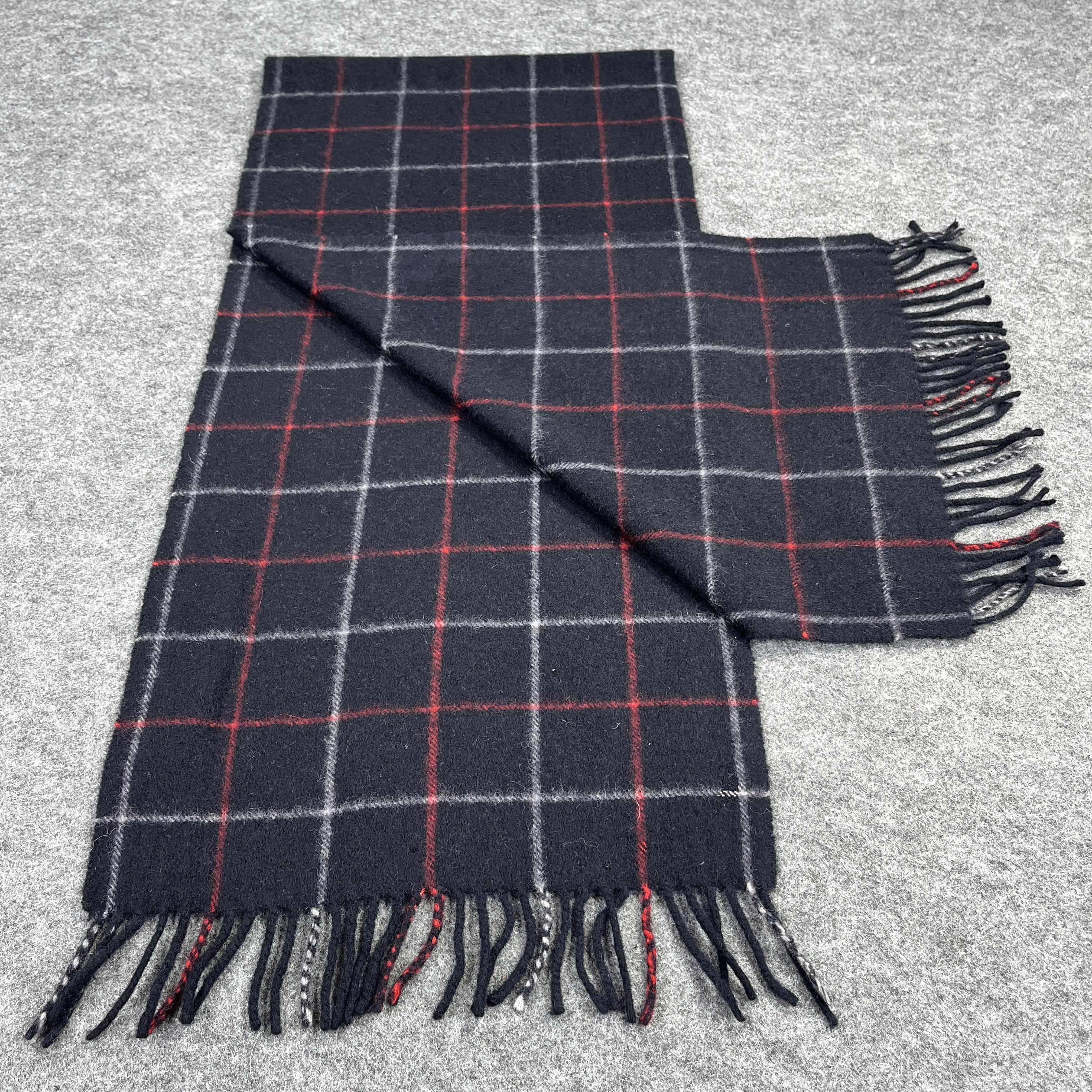 Burberry Vintage Burberry Scarf / Muffler / Neckwear T938 Size ONE SIZE - 4 Thumbnail