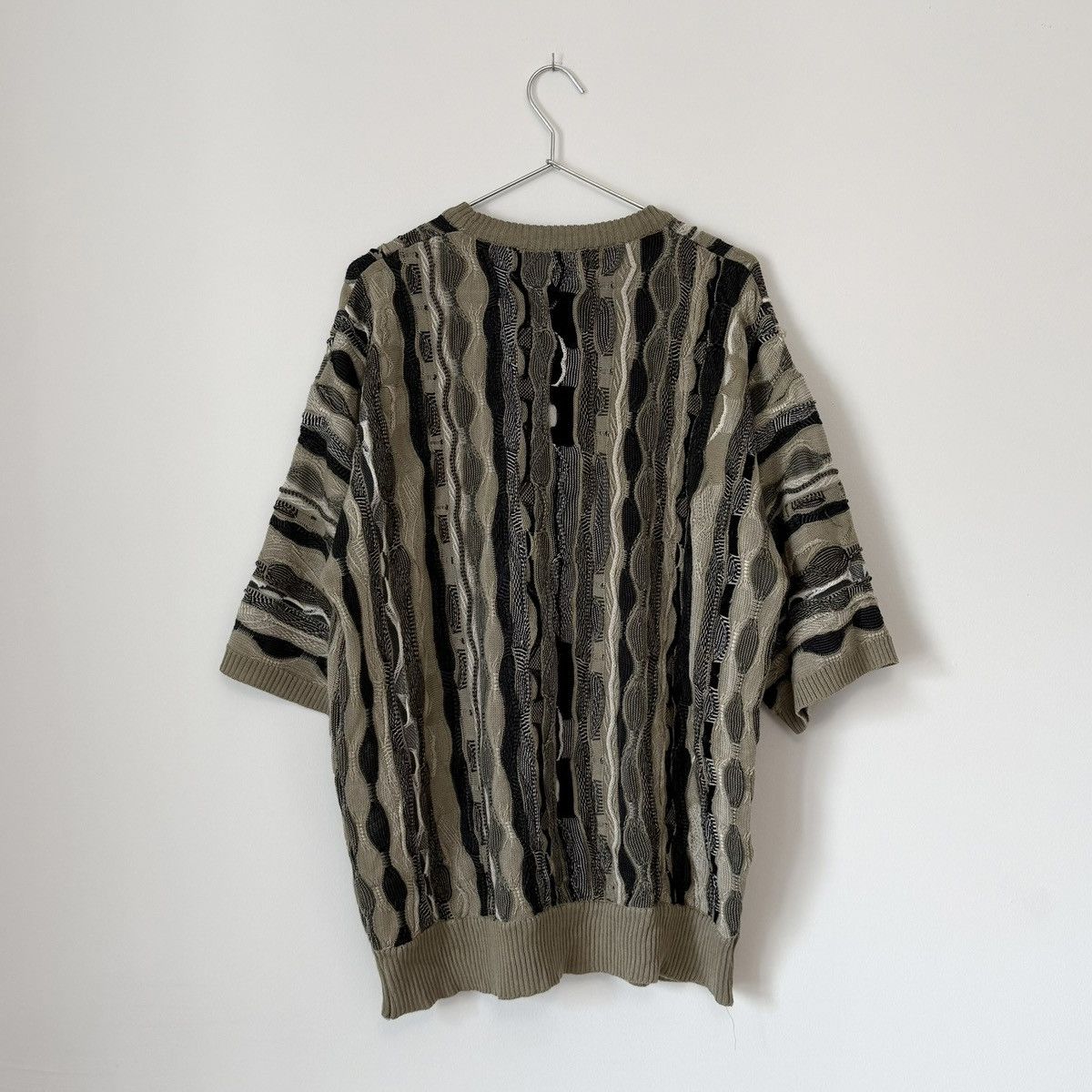 Vintage Vtg 1990s Coogi Style 3D Knit Short Sleeve Sweater Y2K Size US XL / EU 56 / 4 - 6 Thumbnail