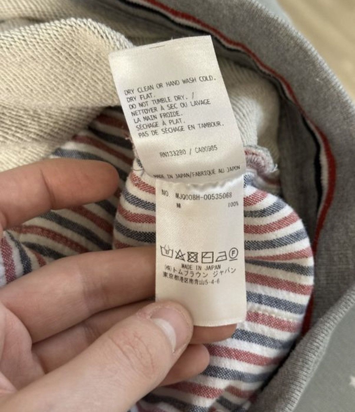 Thom Browne Thom Browne Sweatpants 4 Bars Joggers Size US 30 / EU 46 - 7 Thumbnail