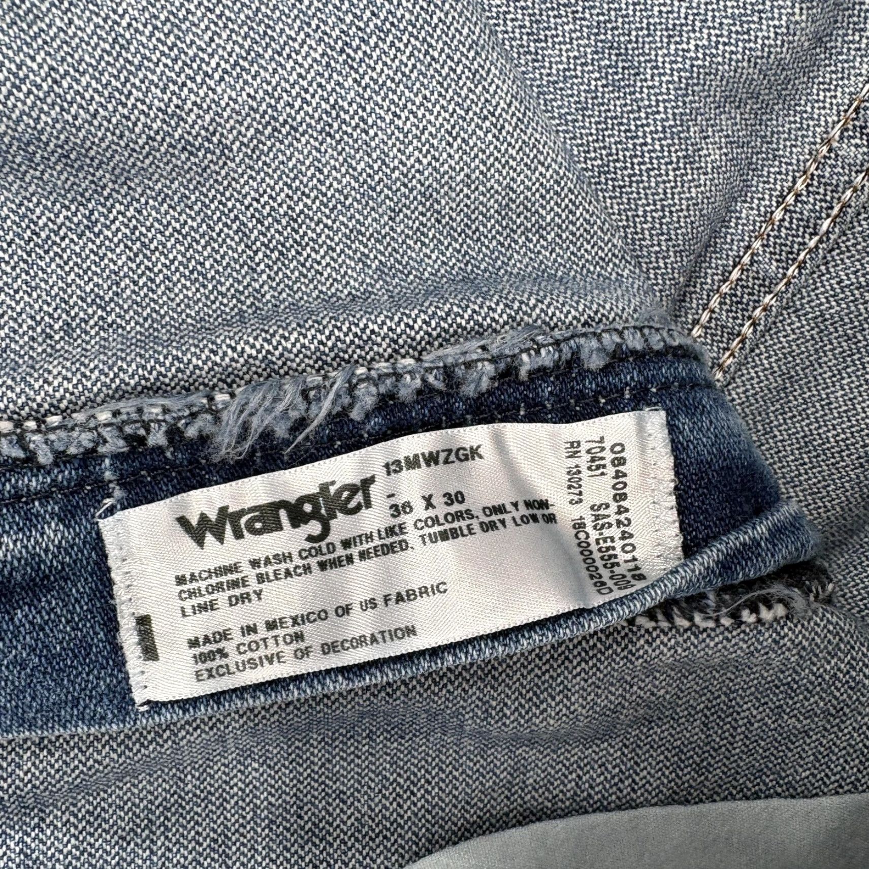 Wrangler Wrangler Cowboy Cut Jeans Mens 36x30 Blue Wash Straight Denim Western 13MWZ Size US 36 / EU 52 - 5 Thumbnail
