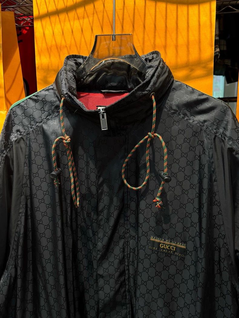 Gucci Gucci Black full-print windbreaker jacket Size US M / EU 48-50 / 2 - 2 Thumbnail