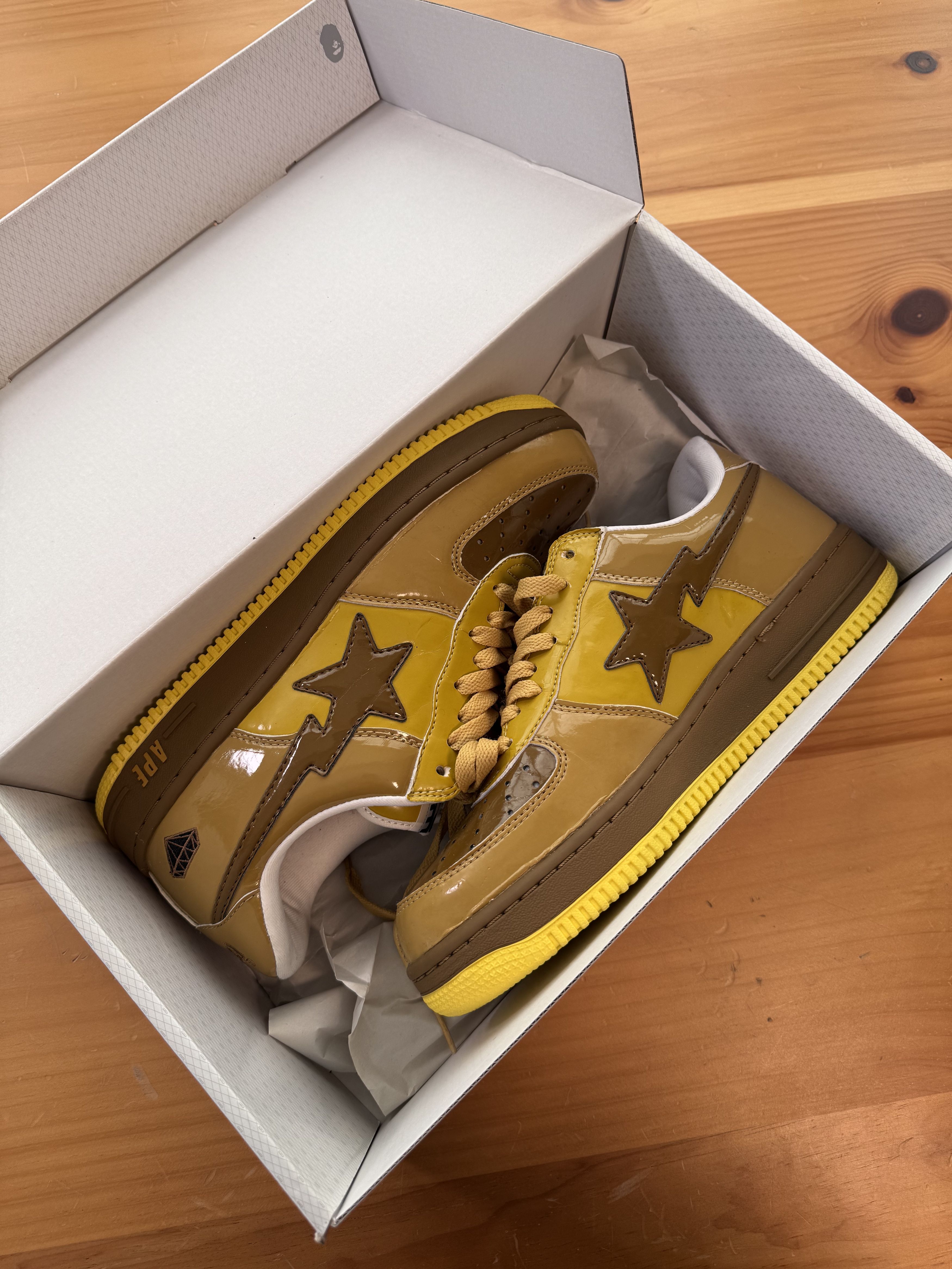 Bape Bape Gold Card Member FS 2008 Size US 9 / EU 42 - 1 Thumbnail