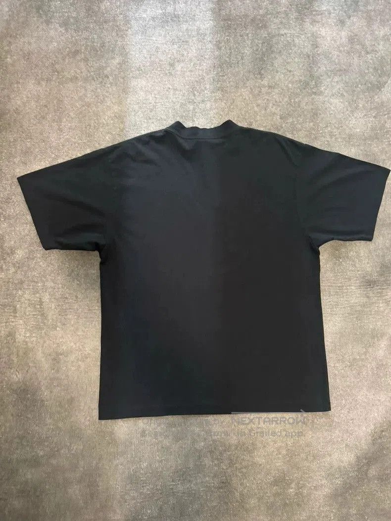 Balenciaga Balenciaga SS25 520 Limited Short Sleeve. Size US XS / EU 42 / 0 - 2 Thumbnail