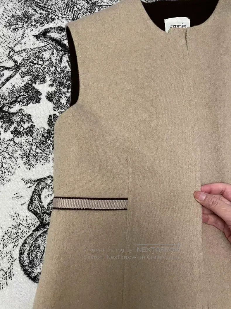 Hermes Hermes Cream Cashmere Vest - One Side Cream, One Side Cara Size XS / US 0-2 / IT 36-38 - 3 Thumbnail