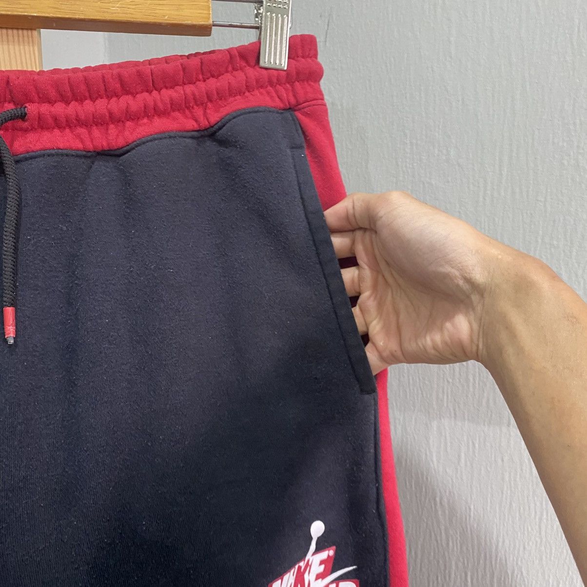 Nike Nike Air Jordan Jumpman Classics III Fleece Joggers BlackRed Size US 28 / EU 44 - 10 Thumbnail