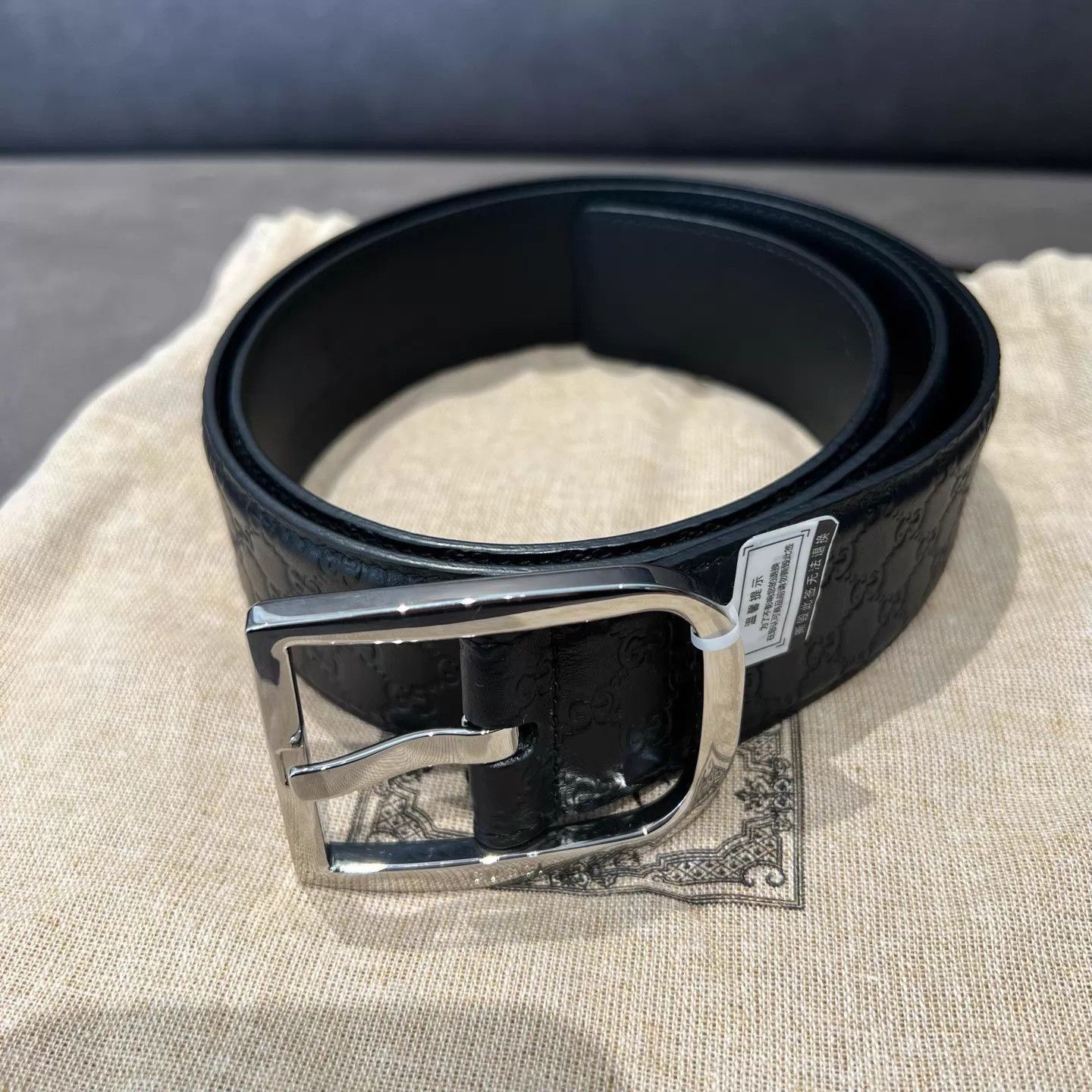 Gucci GUCCI Double G Embossed Cowhide Pin Buckle Belt Size ONE SIZE - 1 Thumbnail