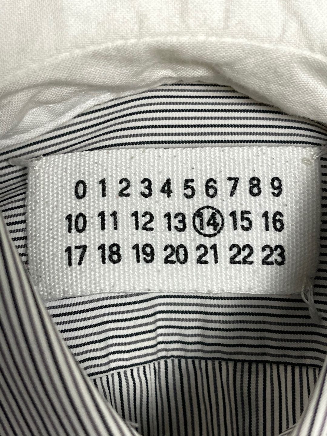 Maison Margiela Maison Margiela Size IV/50 05ss striped shirt sizeIV/50 250 Size US M / EU 48-50 / 2 - 5 Thumbnail