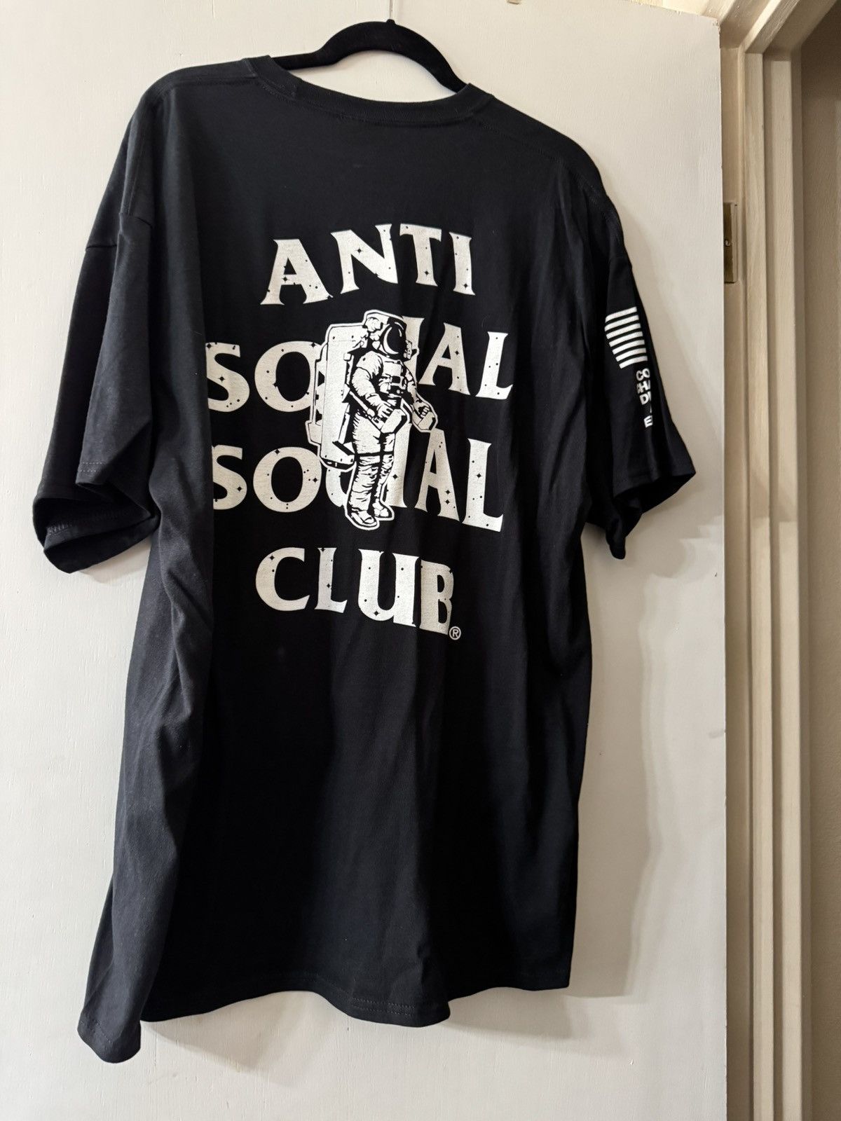 Anti Social Social Club Black Anti Social Social Club NASA glow in the dark T-Shirt Size US XXL / EU 58 / 5 - 4 Thumbnail