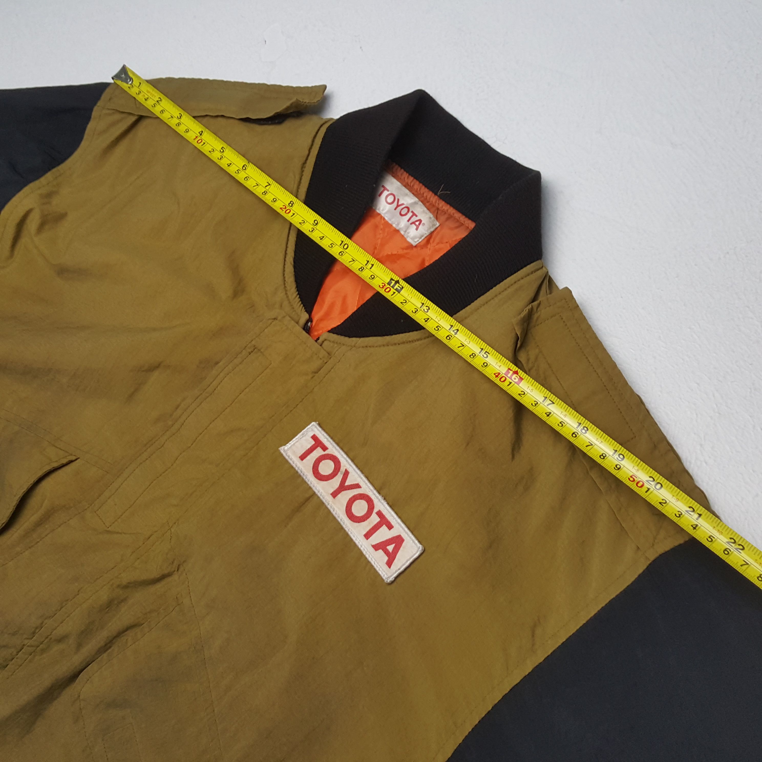 Japanese Brand × Vintage Vintage TOYOTA Japanese Racing Team Jacket Size US L / EU 52-54 / 3 - 5 Thumbnail