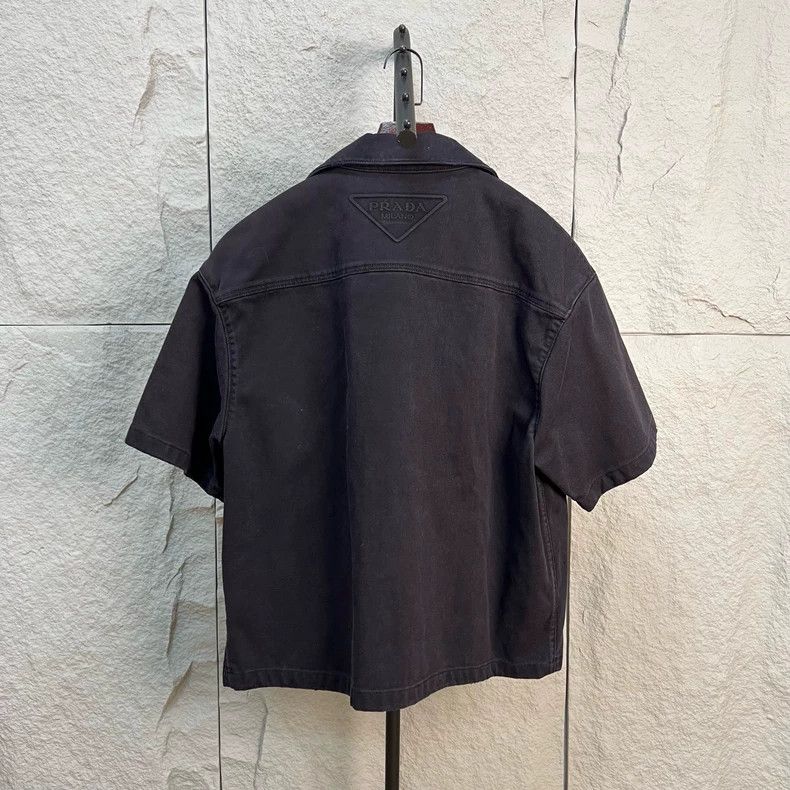 Prada Prada Black back embossed triangle label denim short-sleeve Size US L / EU 52-54 / 3 - 2 Thumbnail
