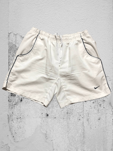 Nike Nike Shorts Size US 32 / EU 48 - 1 Thumbnail