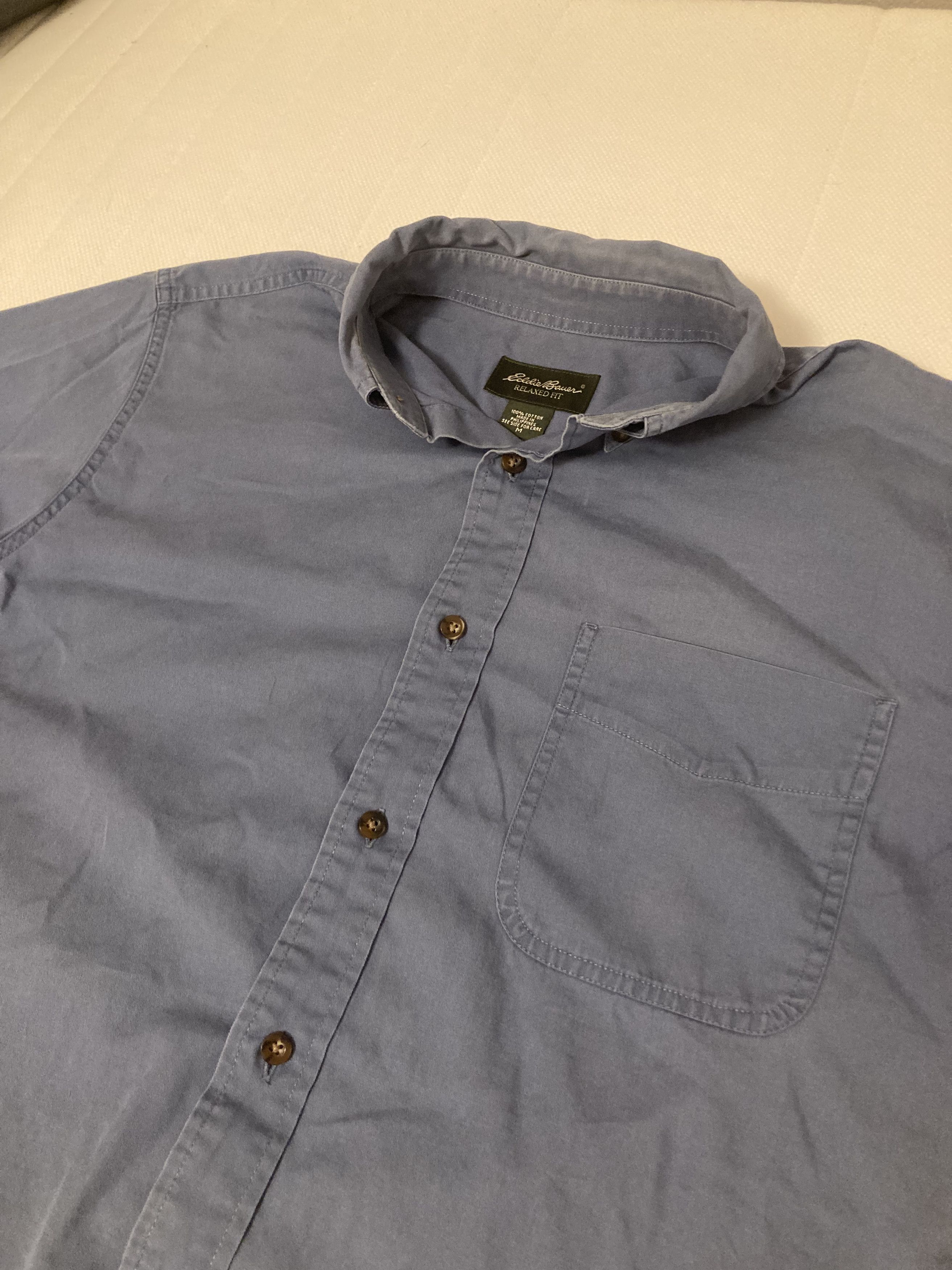 Eddie Bauer Eddie Bauer Relaxed Fit Blue Button Up Shirt Size US L / EU 52-54 / 3 - 1 Thumbnail