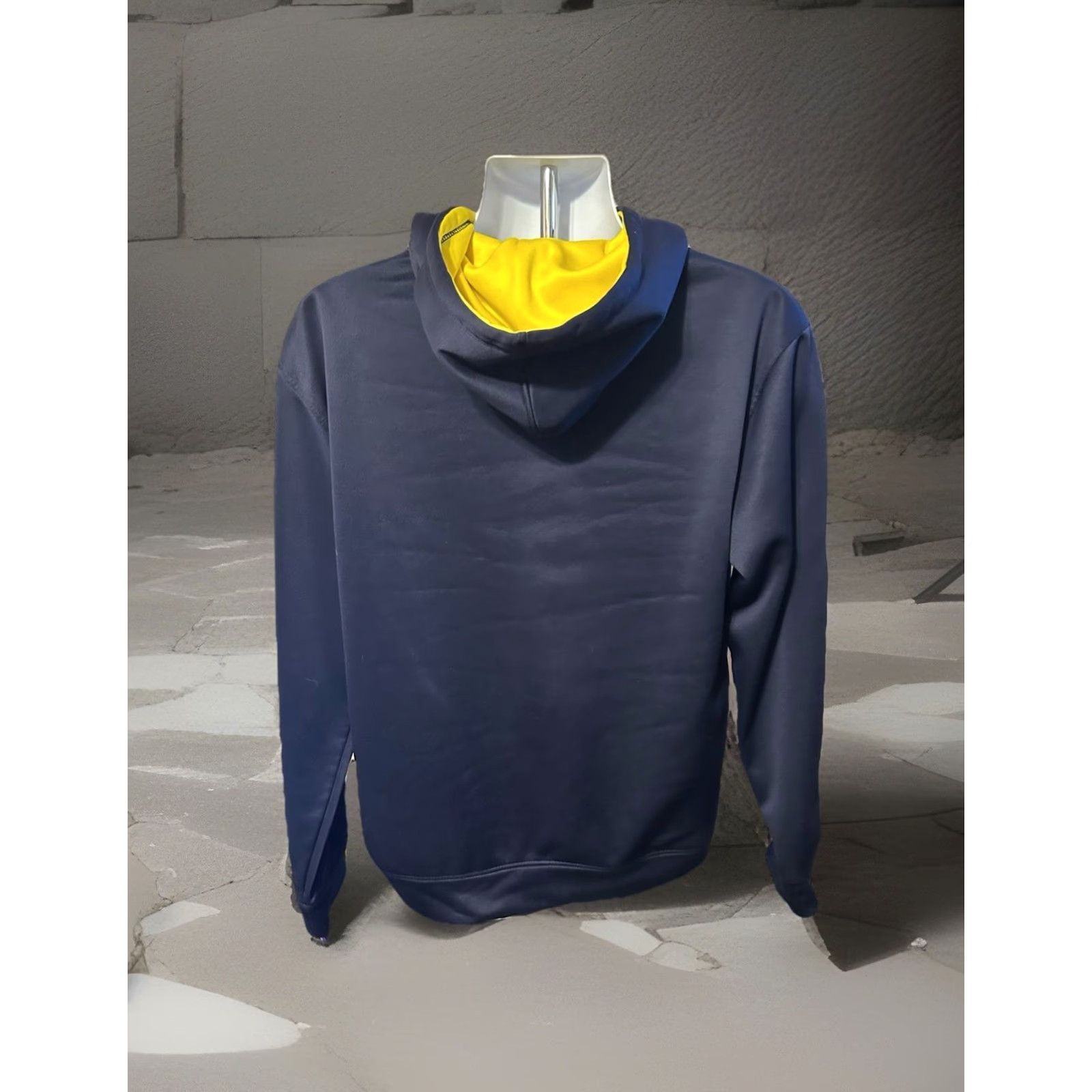 Vintage VINTAGE Knights Apparel Michigan Wolverine Hoodie Unisex Adults Medium Blue Knits Logo 2015 M Stitched Yellow M Mens Size US M / EU 48-50 / 2 - 7 Thumbnail