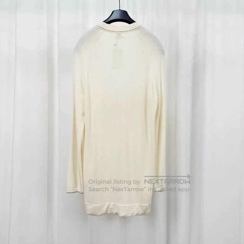 Hermes Hermes Cream Wool Knit Cardigan with Pendant. Size US S / EU 44-46 / 1 - 2 Thumbnail