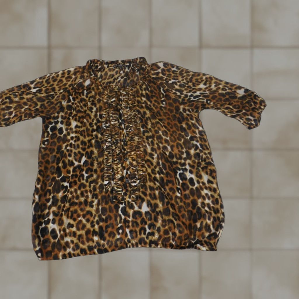 Express Express Womens Blouse Button-Up Shirt Casual Scoop Neck 3/4 Sleeve Brown Animal Print Small S Regular Cotton Down Stretch Designer Modern Womens Size S / US 4 / IT 40 - 1 Thumbnail