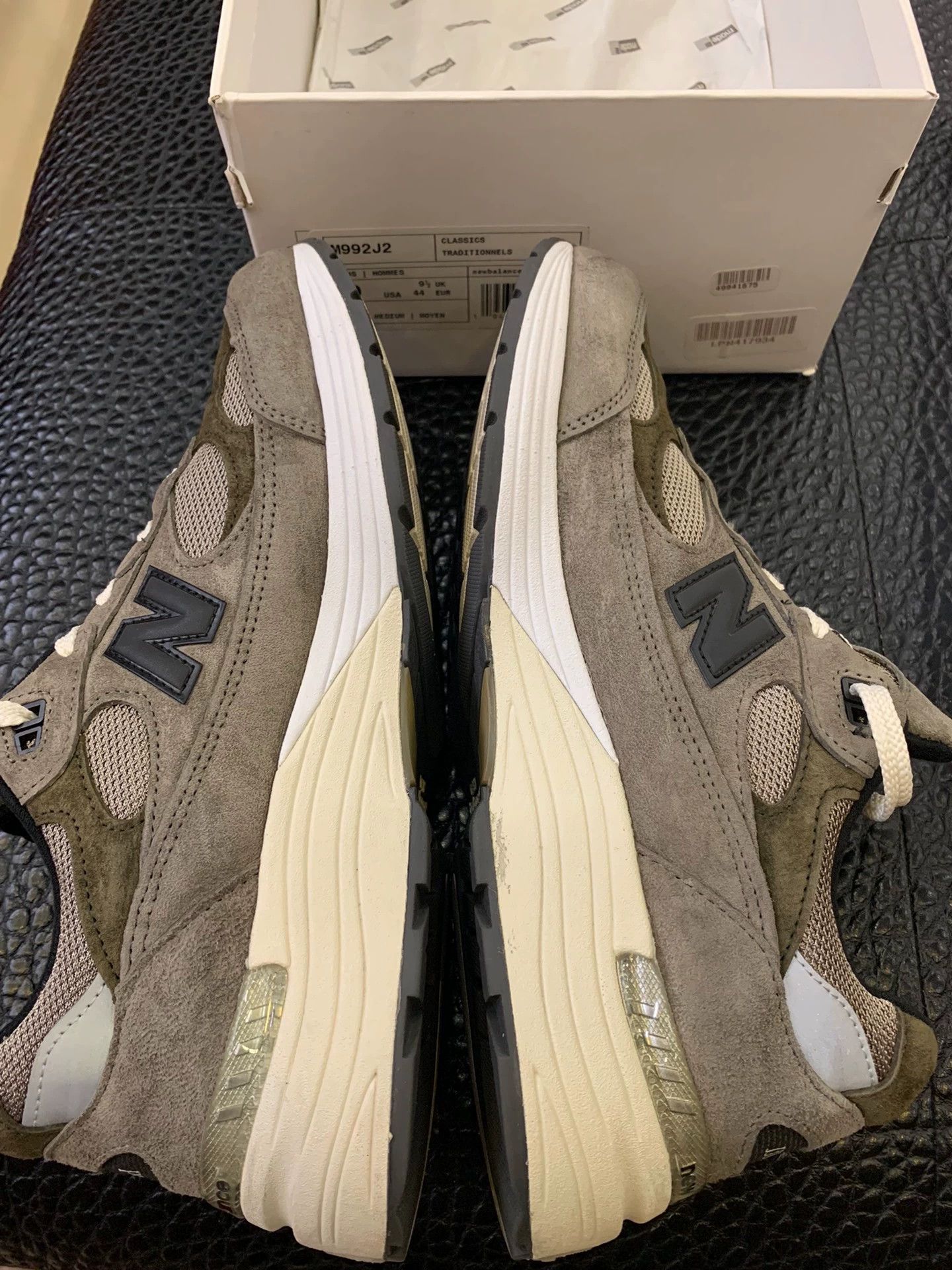 JJJJound JJJJound × New Balance 992 Suede Low Top Running Shoes 44 Size US 11 / EU 44 - 8 Thumbnail