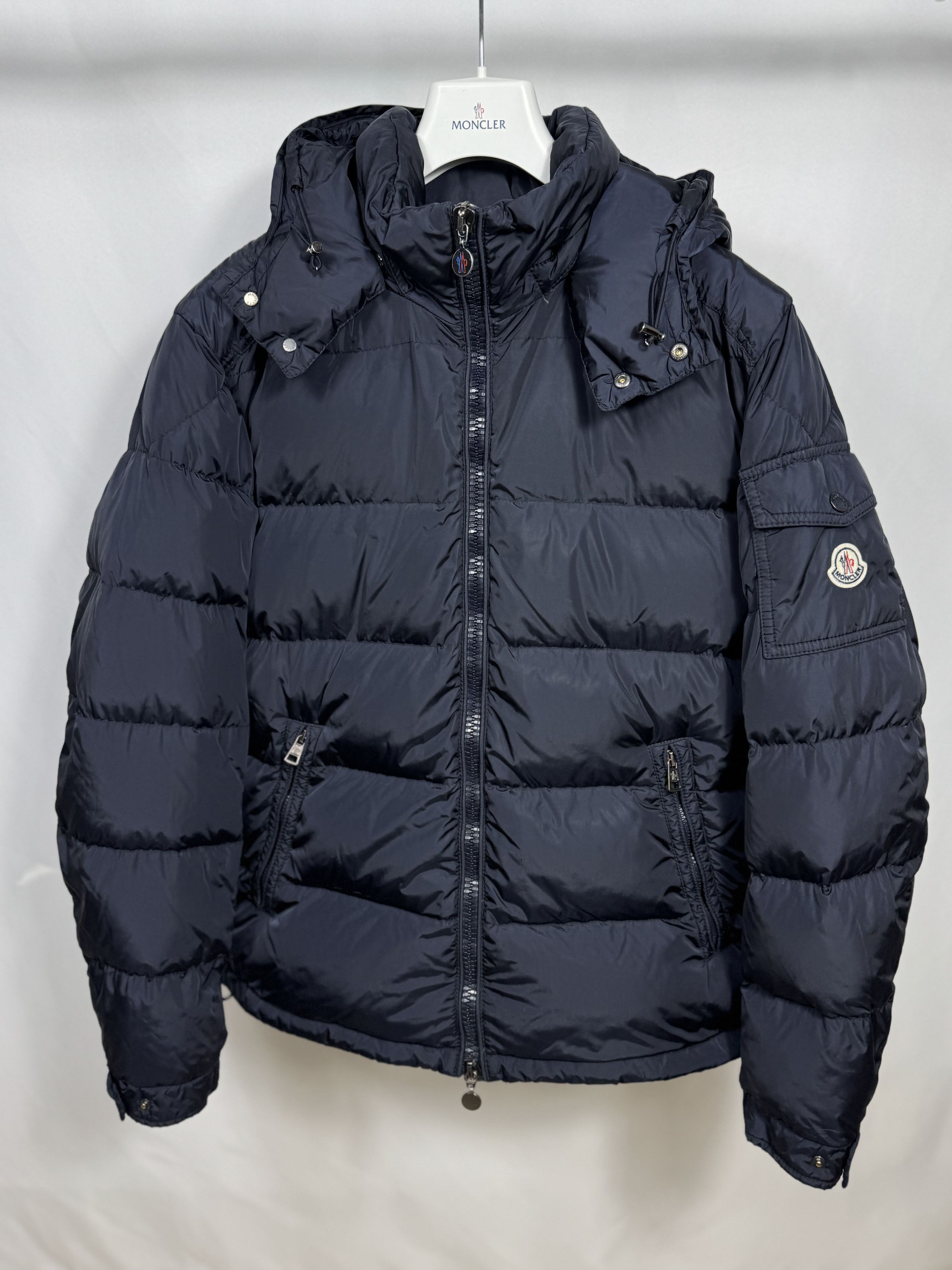 Moncler Moncler Maya Puffer Jacket Size US XL / EU 56 / 4 - 1 Thumbnail