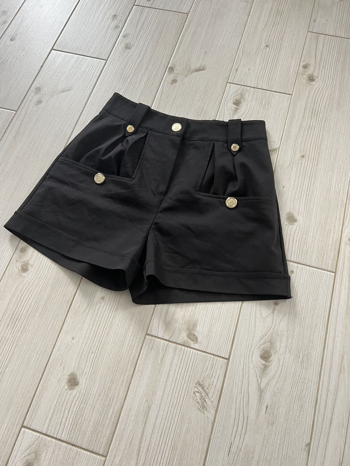 Balmain Balmain Shorts Womens Size 38 Size 26" / US 2 / IT 38 - 2 Thumbnail