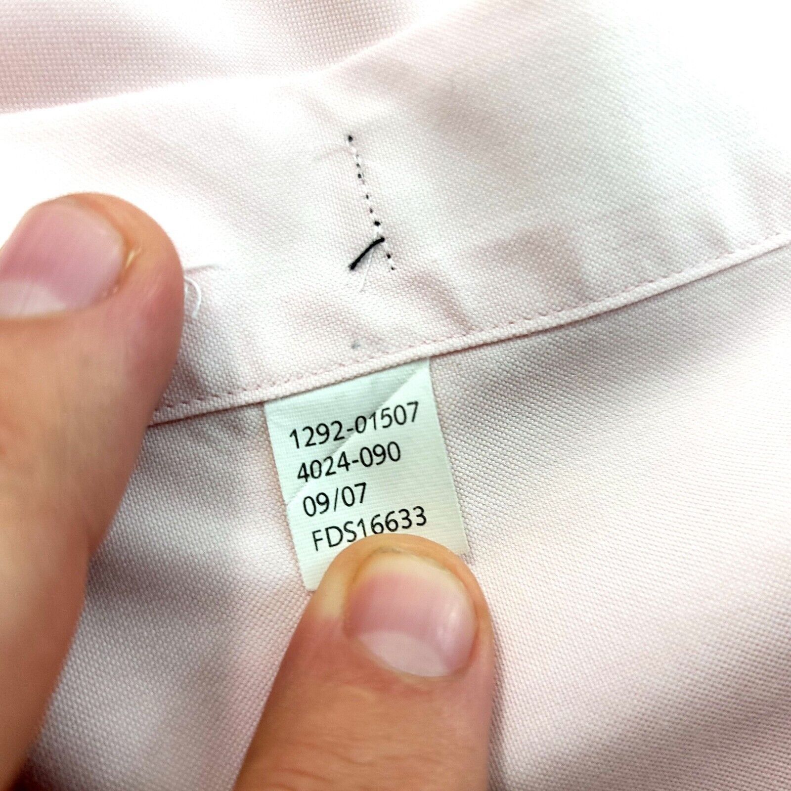 Jos. A. Bank Jos A Bank Traveler's Tailored Fit Pink 15.5-33 Pocket Colla Size US M / EU 48-50 / 2 - 13 Thumbnail