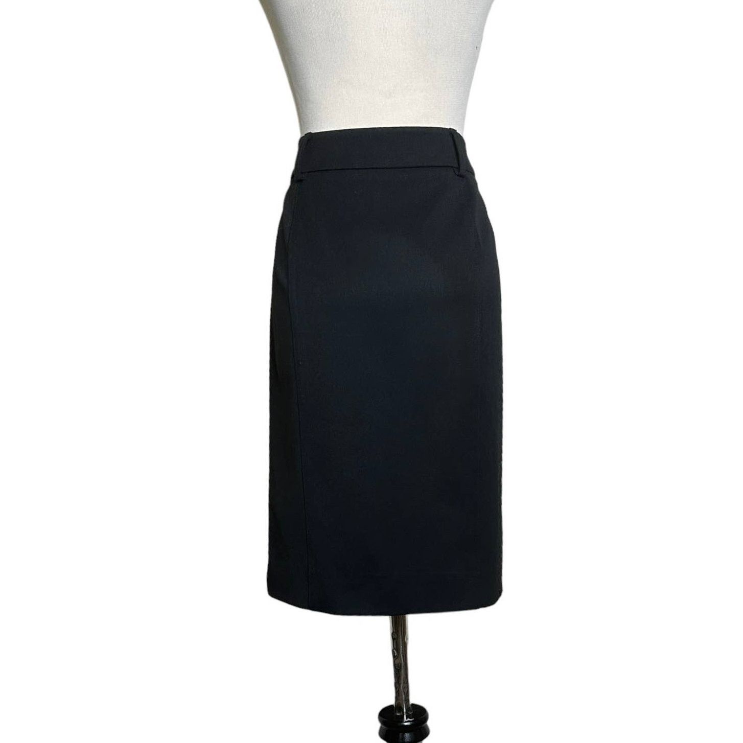 White House Black Market White House Black Market pencil skirt size 4 size Small Size 30" / US 8 / IT 44 - 2 Thumbnail