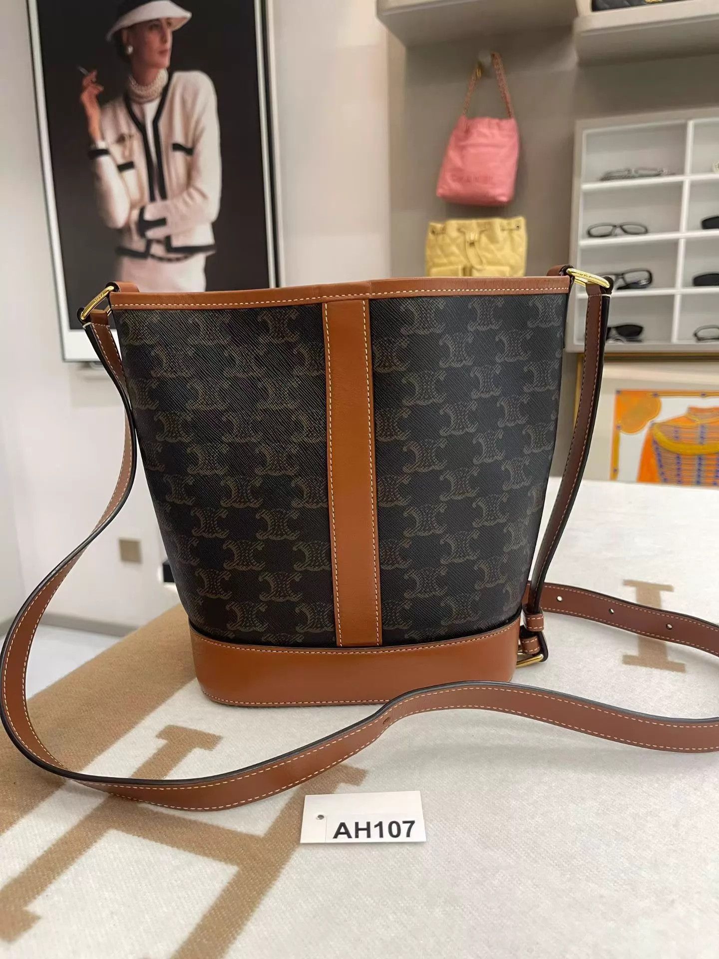Celine Celine Bucket Bag 17x22x12cm AH107 Excellent Adjustable Size ONE SIZE - 4 Thumbnail