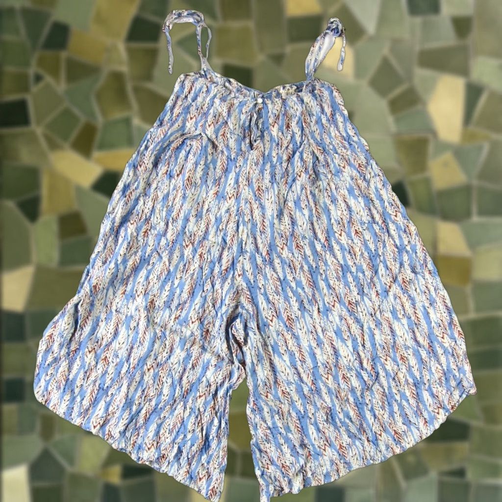Vintage Style Rack Jumpsuit Shirt Women Small Blue Wide Leg Tie Strap 100% Rayon Two-Piece Set Shorts Tank Casual Geometric Pattern 60s Style Rack Womens Size 28" / US 6 / IT 42 - 1 Thumbnail