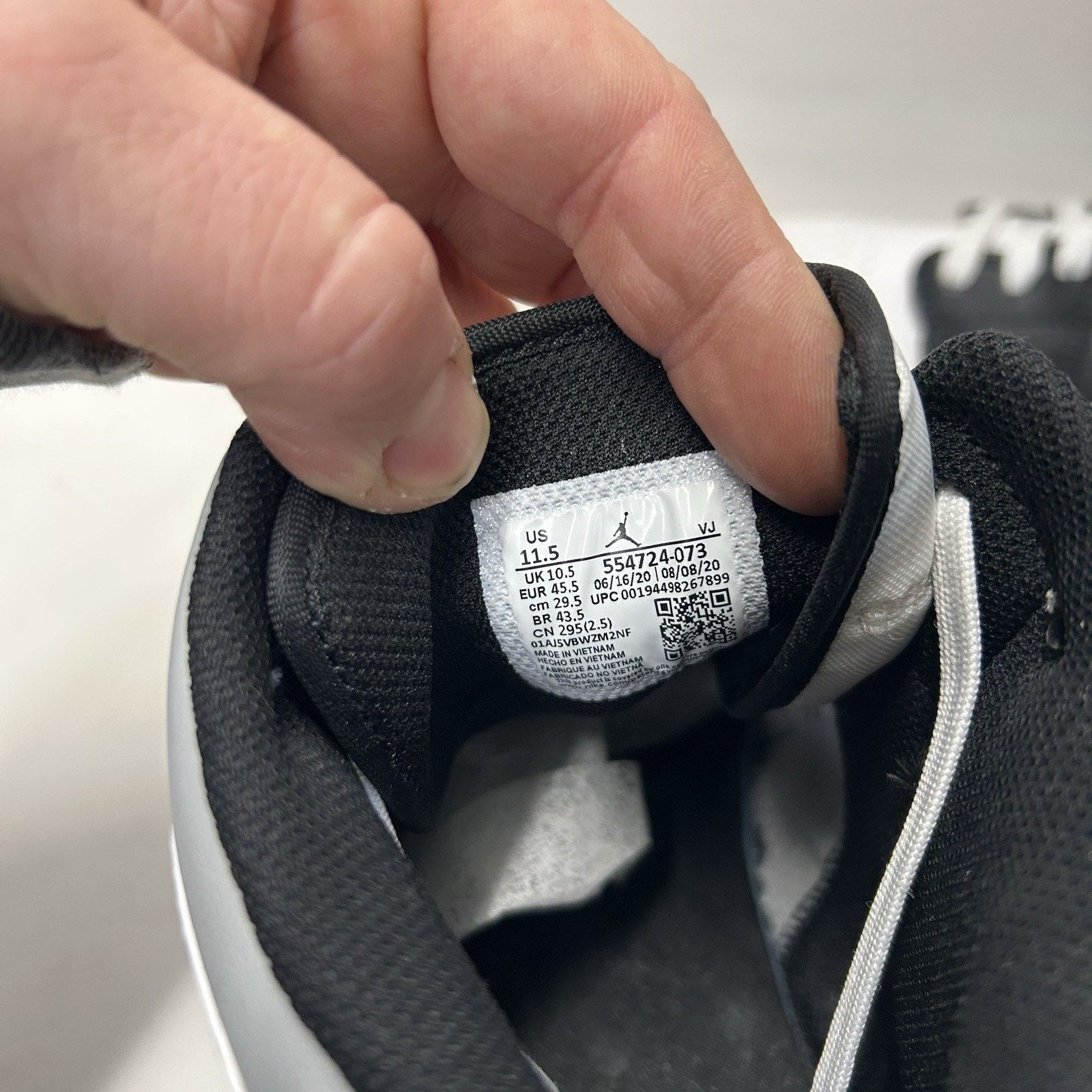 Nike Nike Air Jordan 1 Mid “White Shadow/Black Grey White" Size US 11.5 / EU 44-45 - 8 Thumbnail