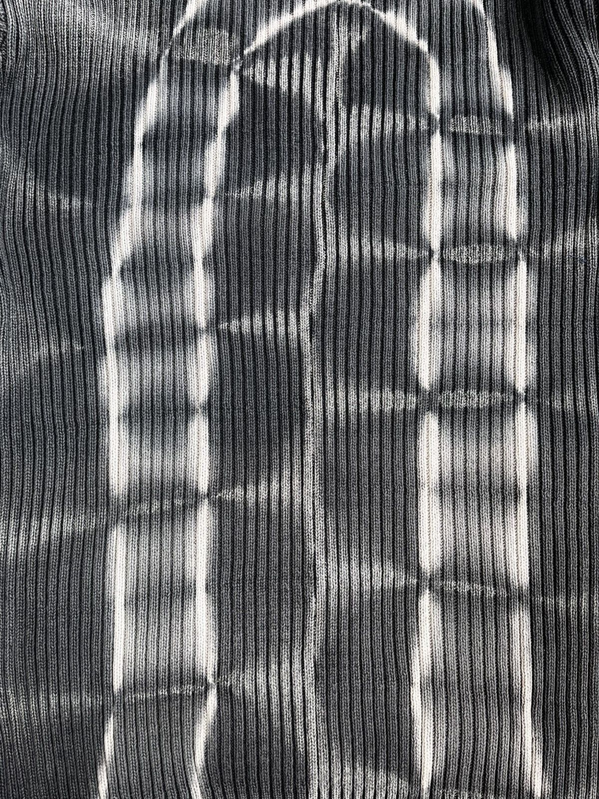 Vintage Vintage Y2K tie dye ribbed 00s style sweater size XL Size US XL / EU 56 / 4 - 5 Thumbnail