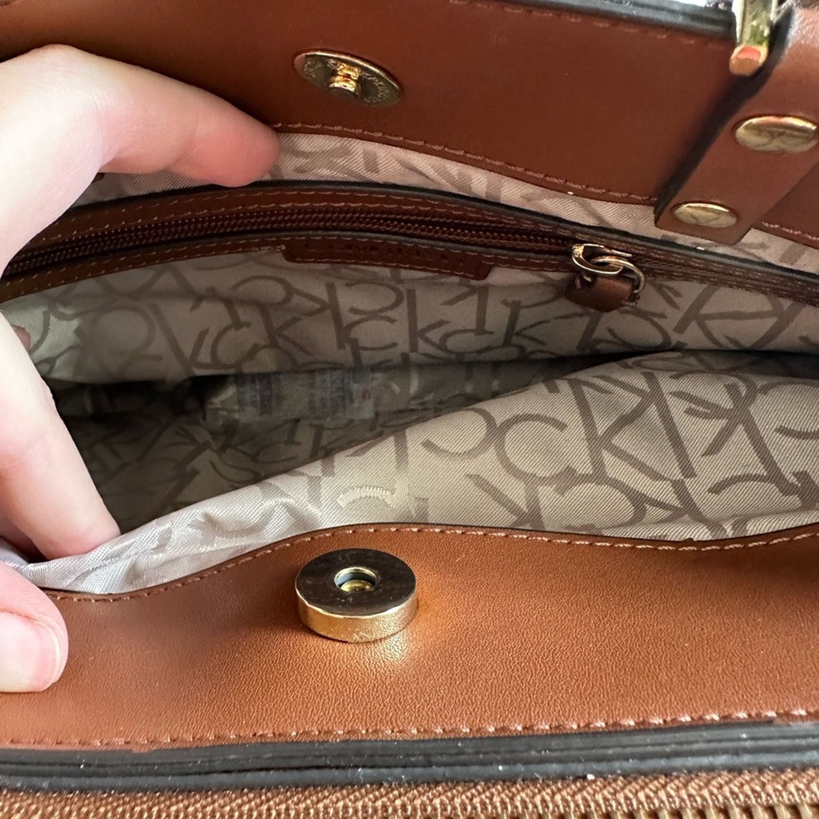 Calvin Klein New Original Calvin Klein Handbag Signature Square Satchel Size ONE SIZE - 7 Thumbnail