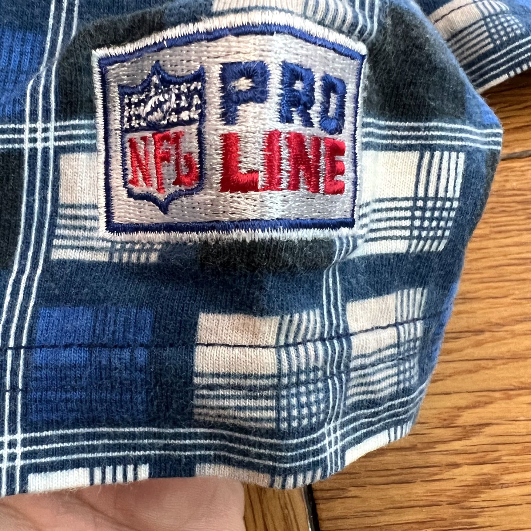 Starter NFL Pro Line Starter Mens Short Sleeves Dallas Blue Polo Shirt Size L Size US L / EU 52-54 / 3 - 7 Thumbnail