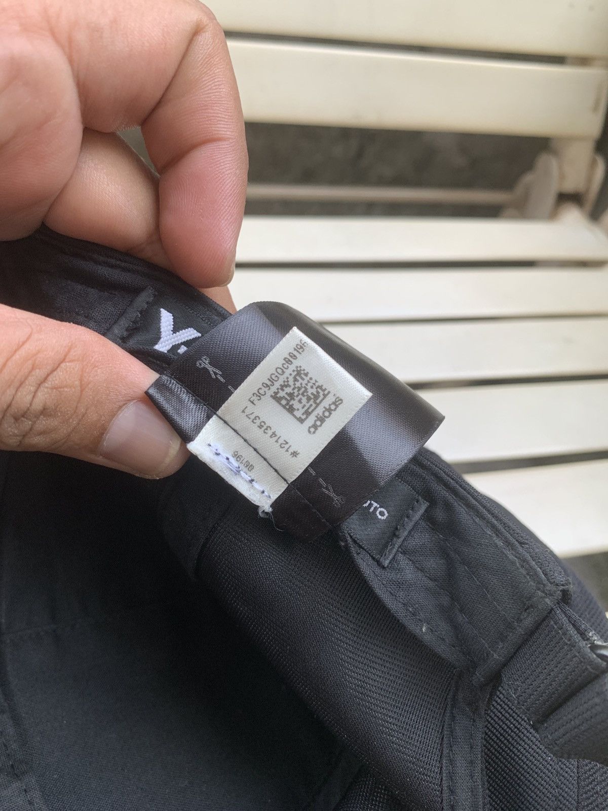Travis Scott × Yohji Yamamoto Y3 Hat Size ONE SIZE - 9 Thumbnail