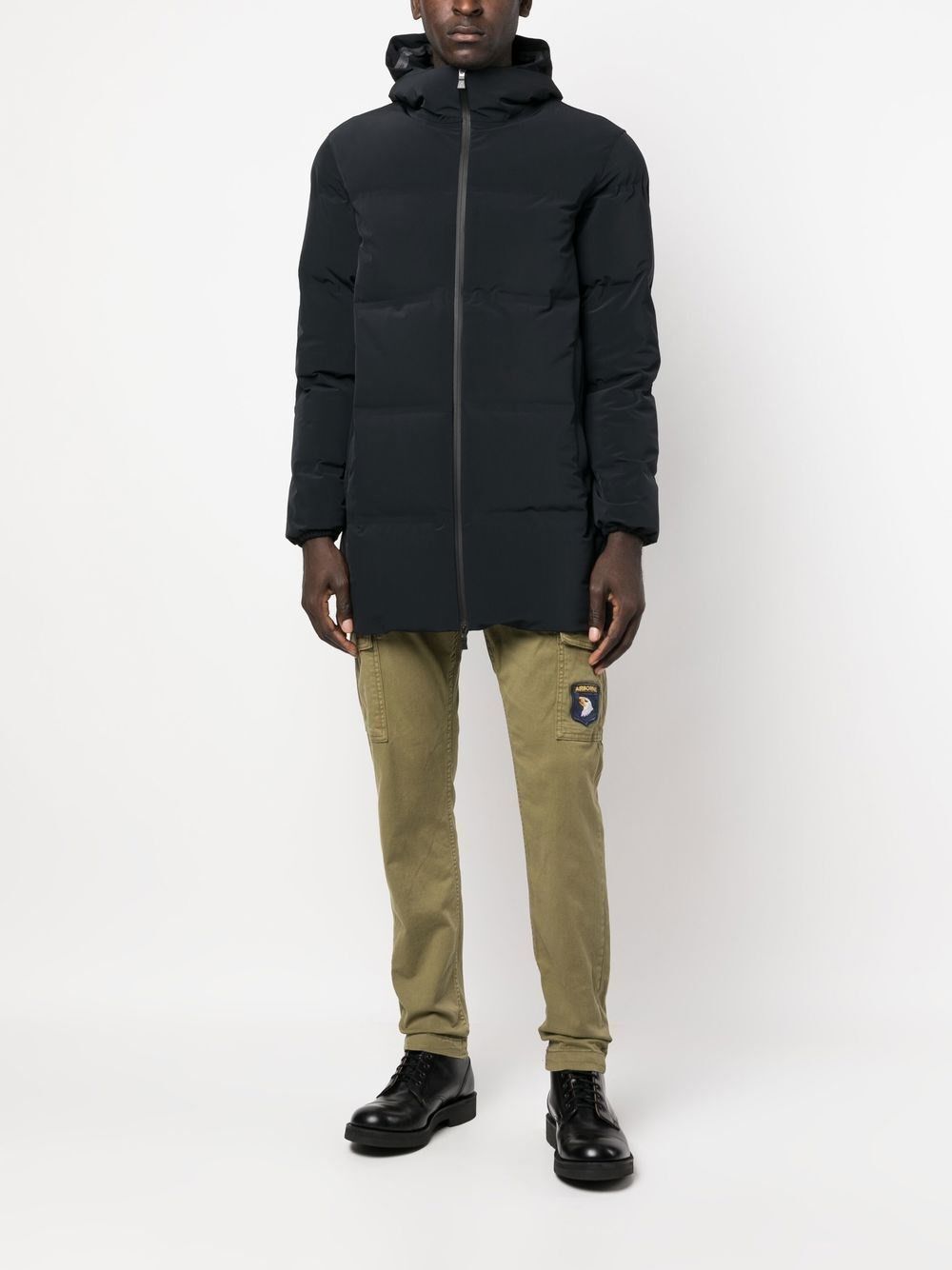 o1s22i1n1024 Midi Down Jacket in Black