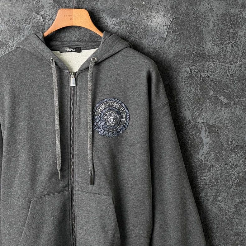 Versace Versace Multi-element embroidered hooded sweatshirt jacket Size US M / EU 48-50 / 2 - 3 Thumbnail